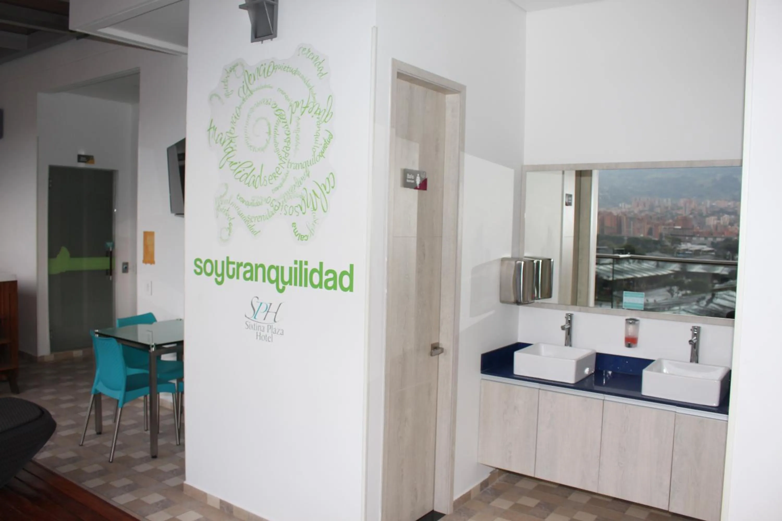 Public Bath in Hotel Sixtina Plaza Medellin