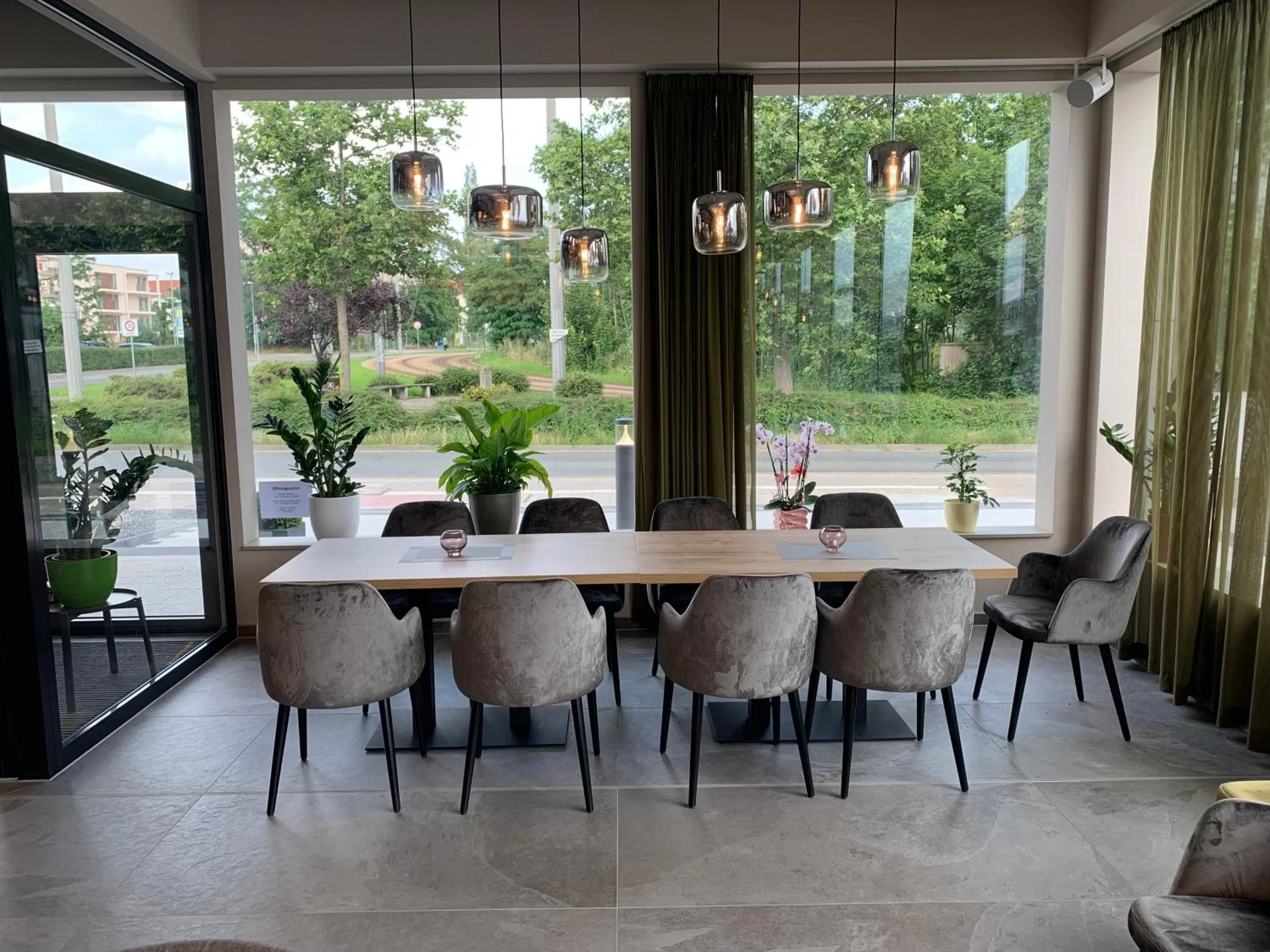 Restaurant/places to eat in th Hotel Leipzig Messe