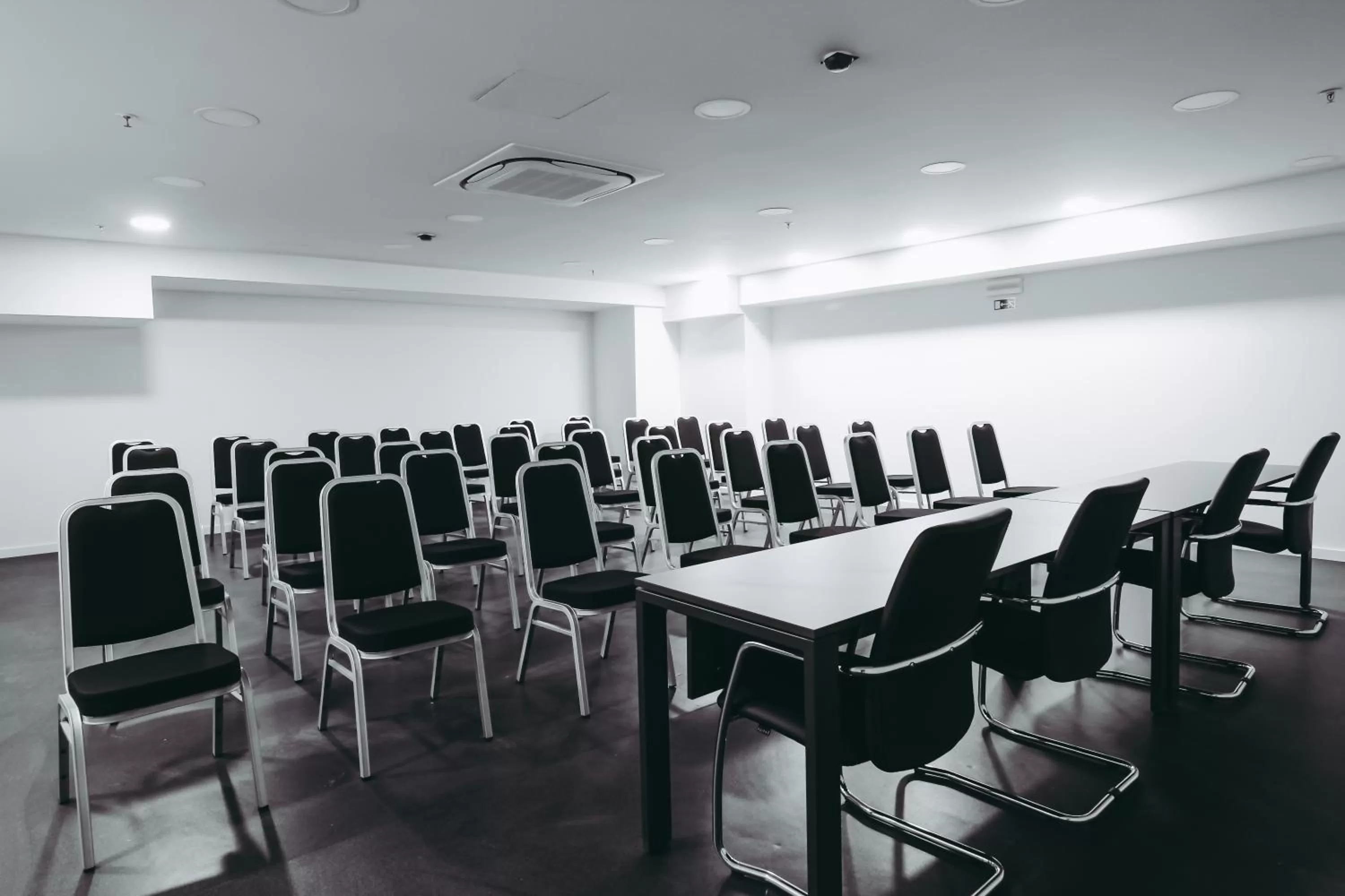 Meeting/conference room in Masa Hotel 5 de Outubro