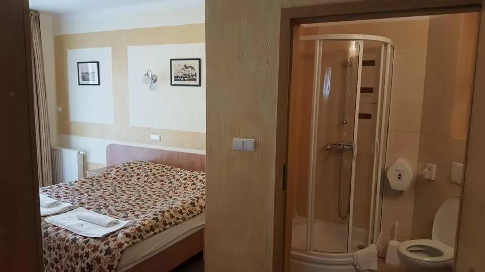 Shower in Rezydencja 5 Dębów