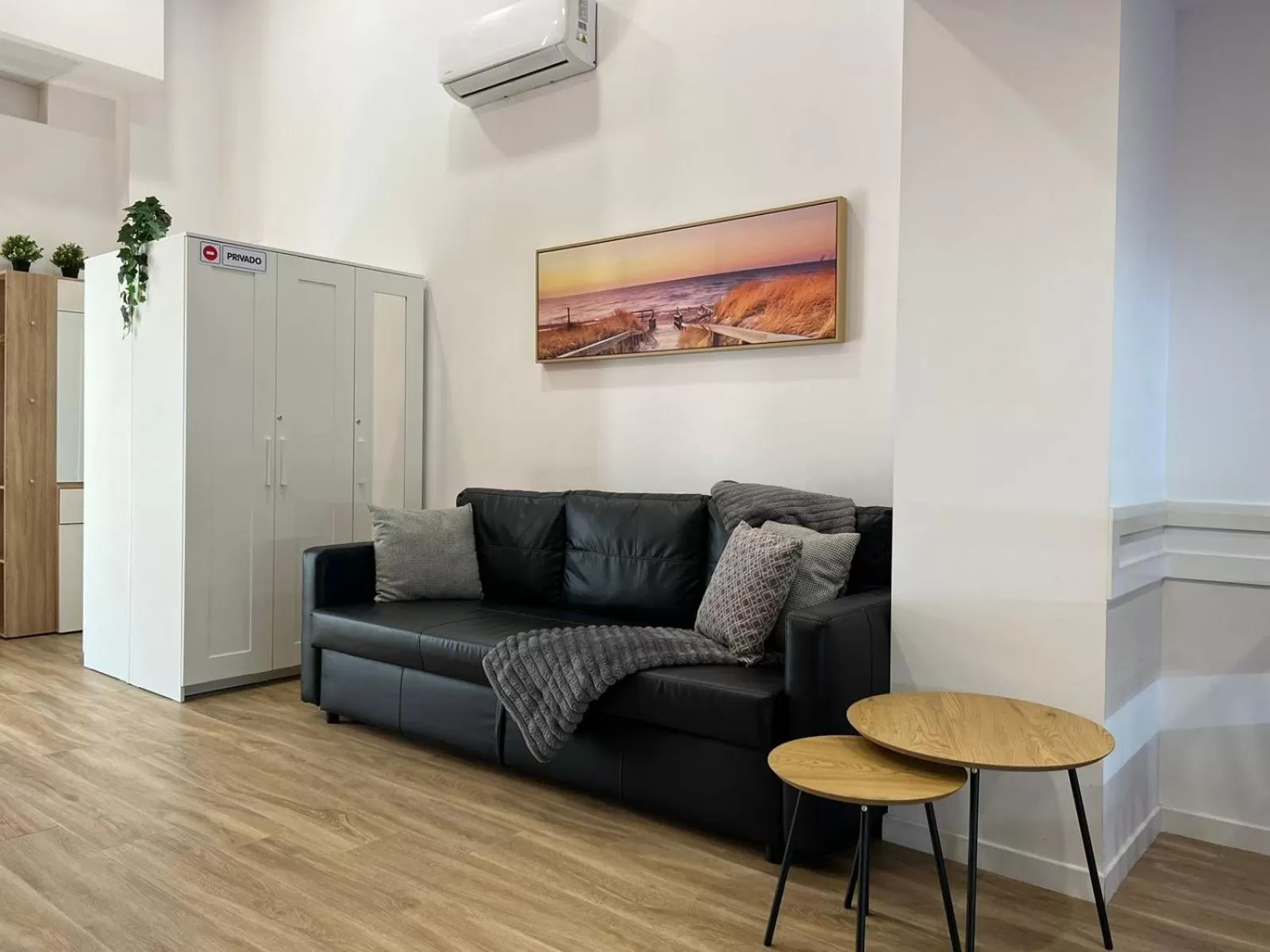 Living room in Carbonell 1