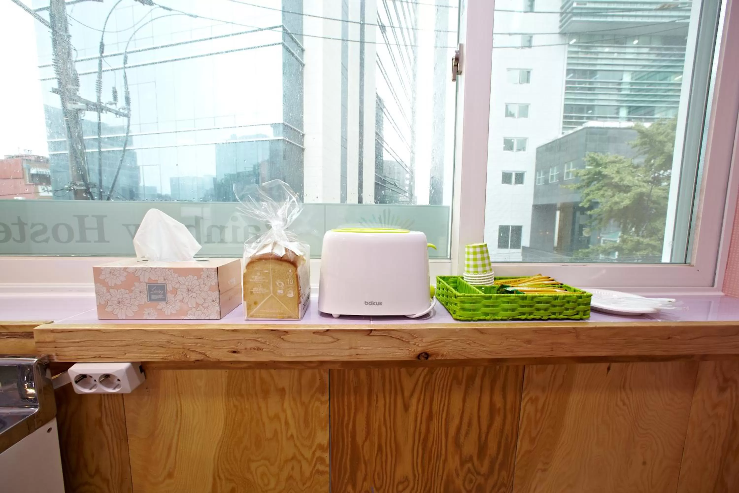 American breakfast in Rainbow Hotel Myeongdong