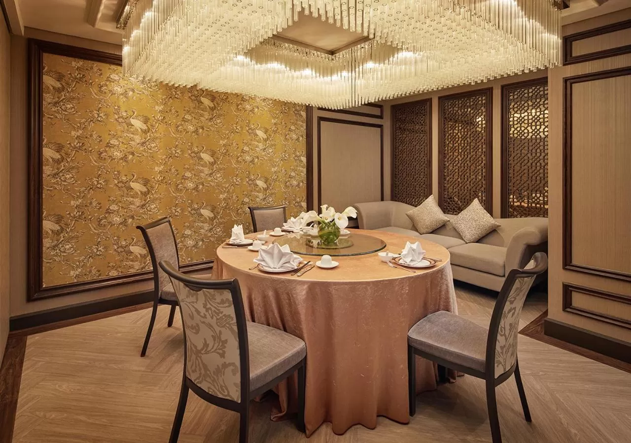 Restaurant/places to eat in AYANA Midplaza JAKARTA