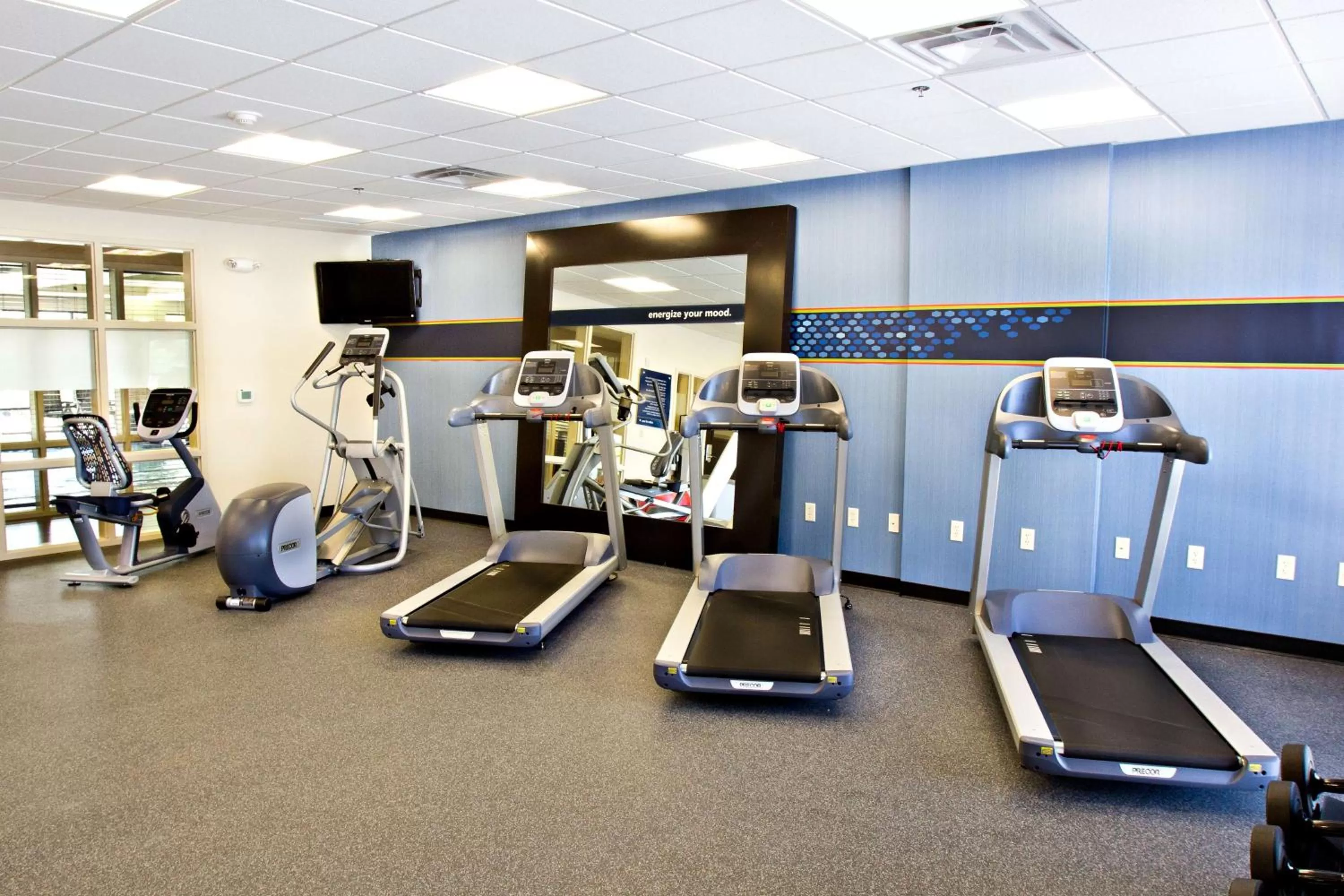 Fitness centre/facilities in Hampton Inn & Suites Salt Lake City/Farmington