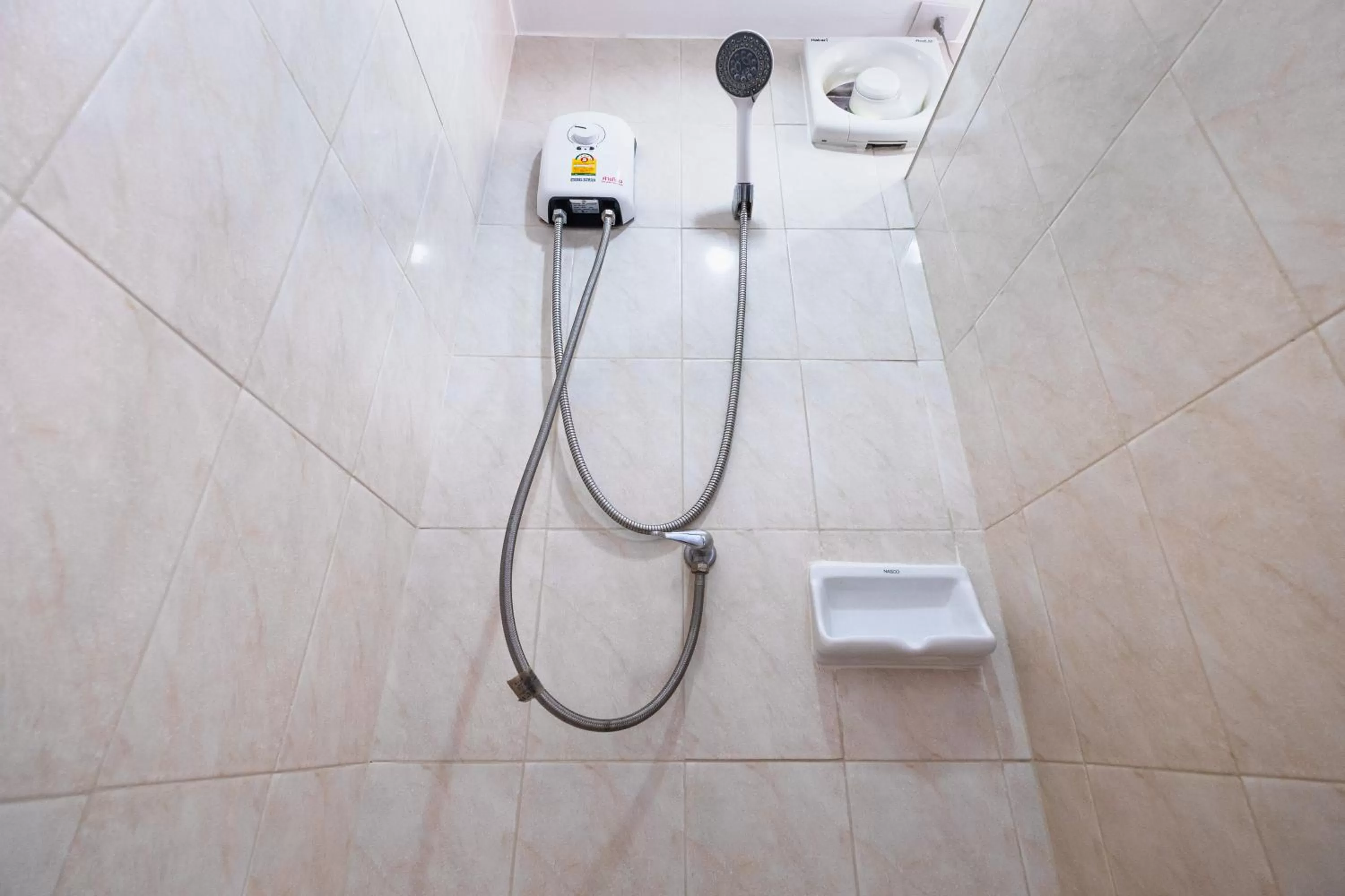 Shower in Don Muang Hotel