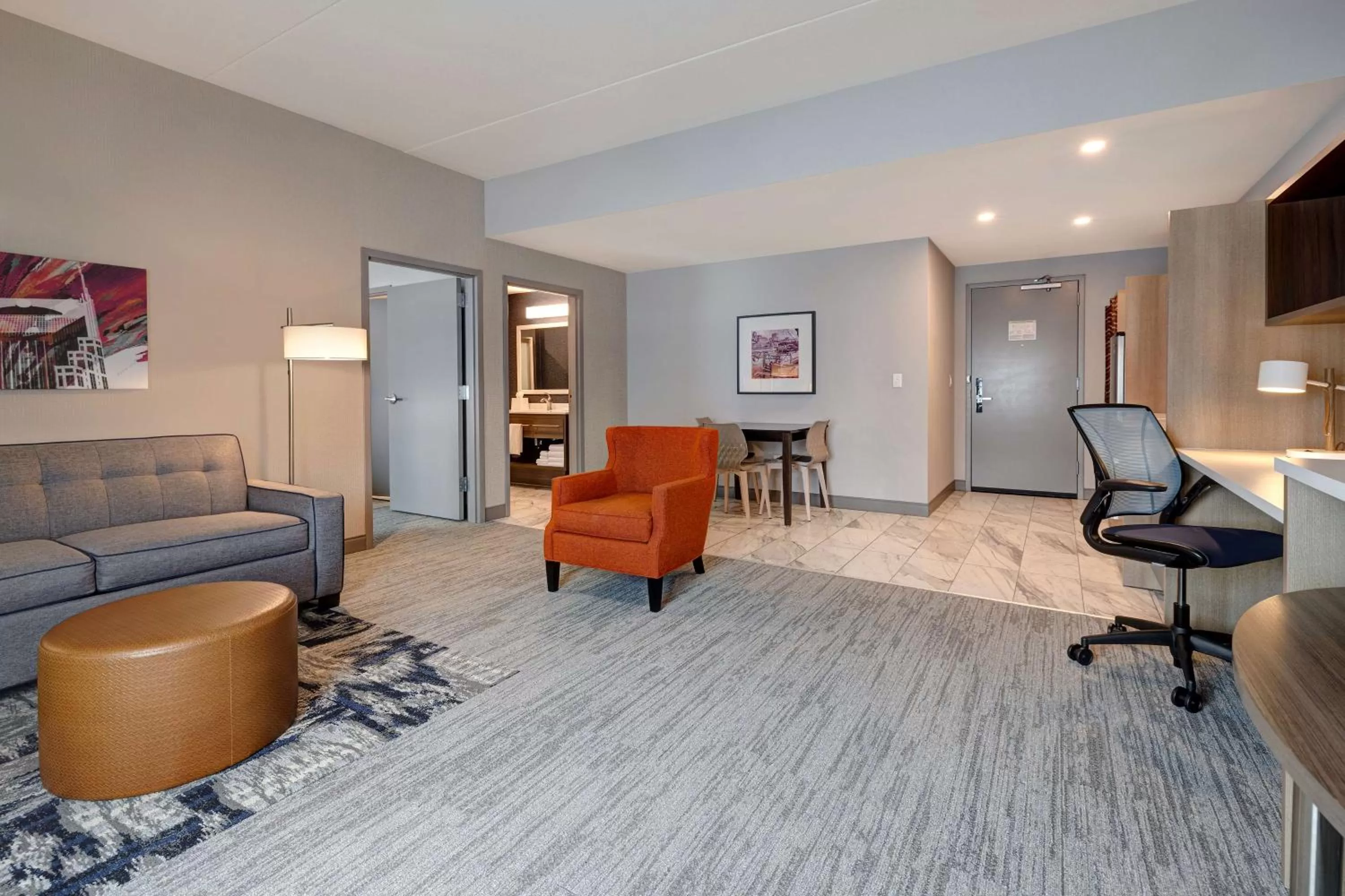 Living room in Home2 Suites By Hilton Nashville Downtown-Metrocenter
