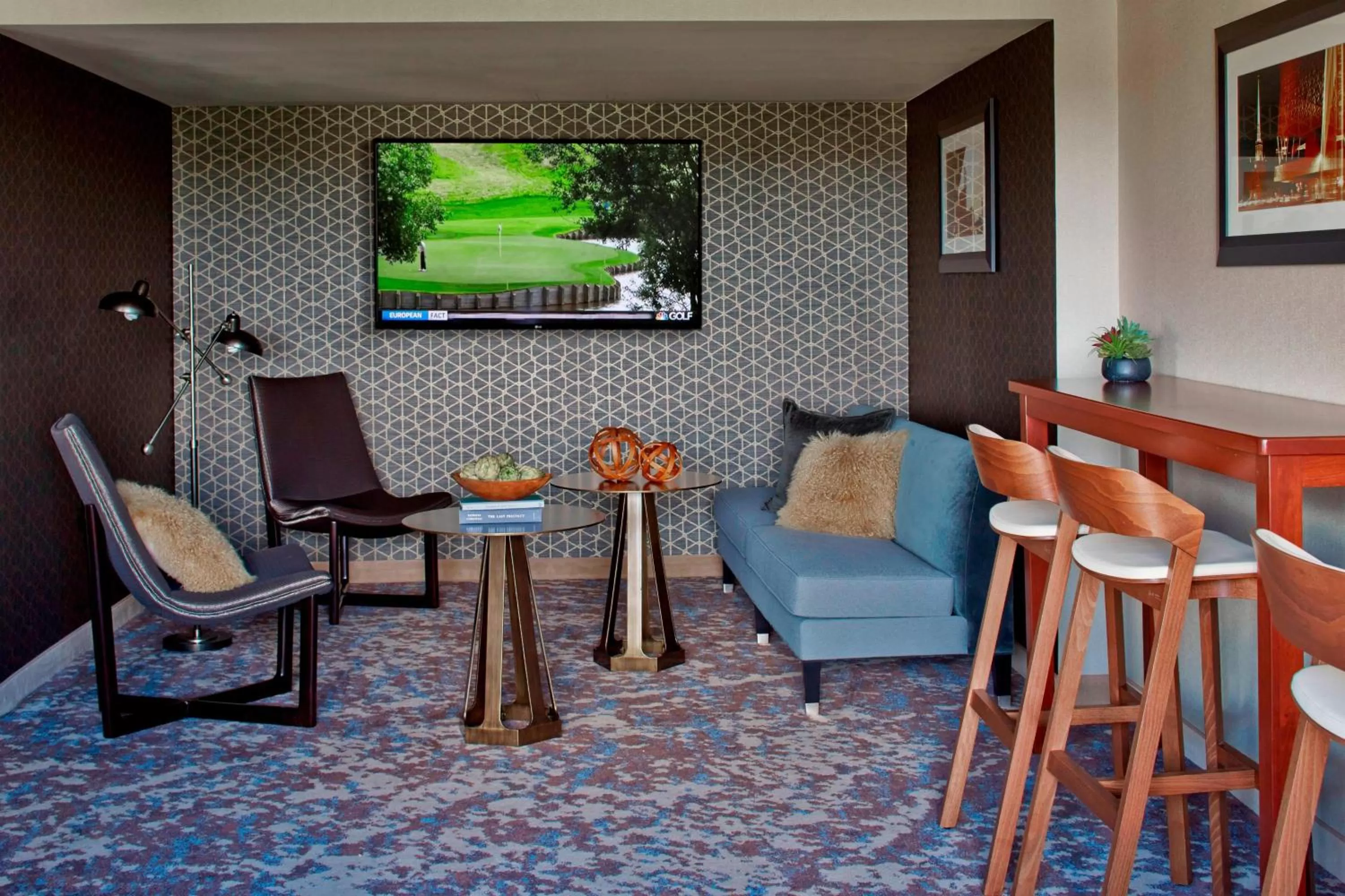 Lounge or bar in Minneapolis Marriott West