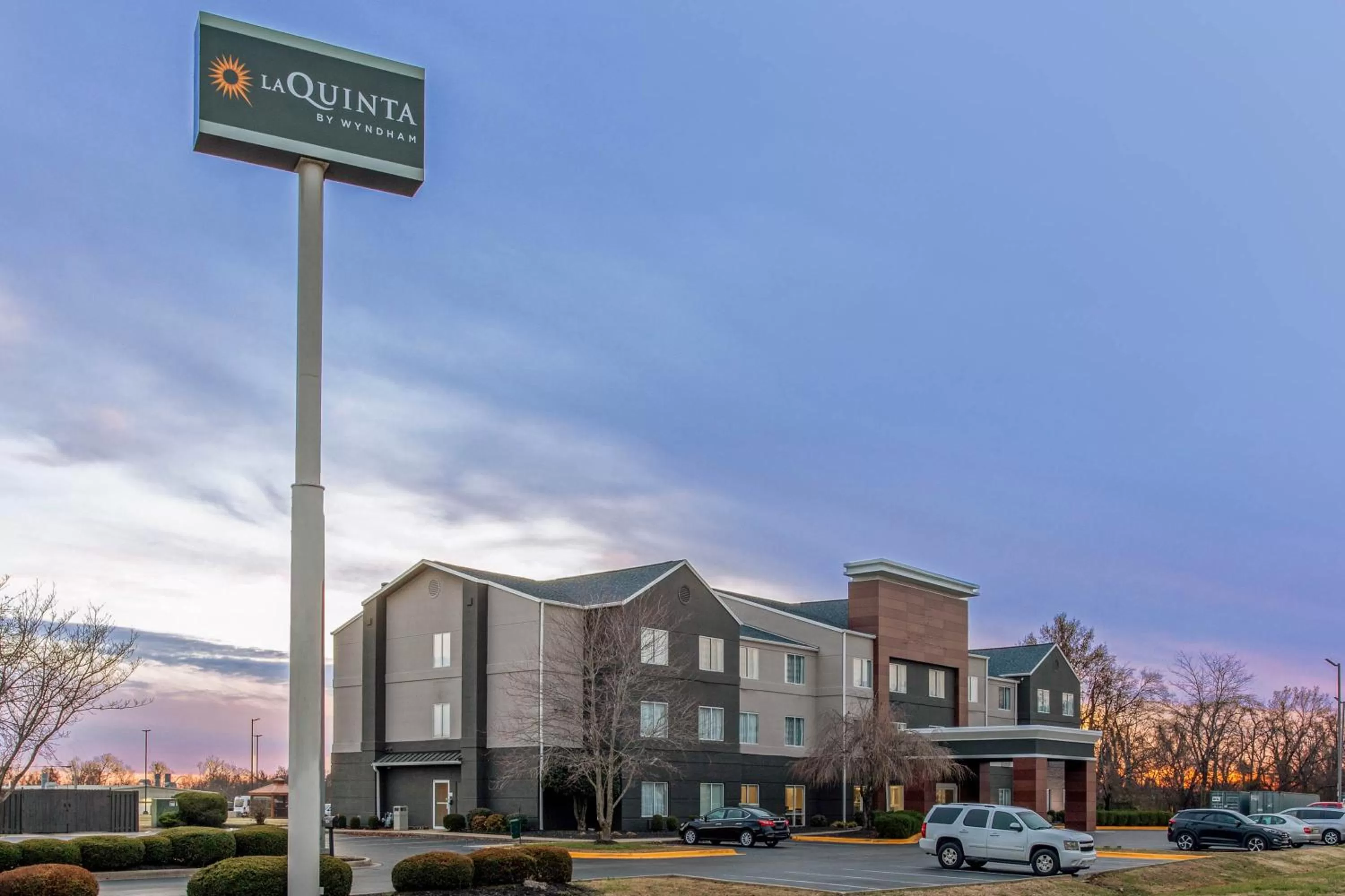 Property building in La Quinta by Wyndham Hopkinsville