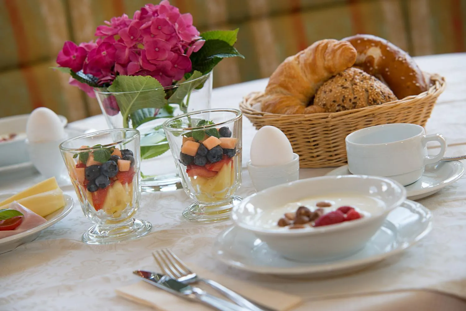 Buffet breakfast in Hotel Garni Glockenstuhl
