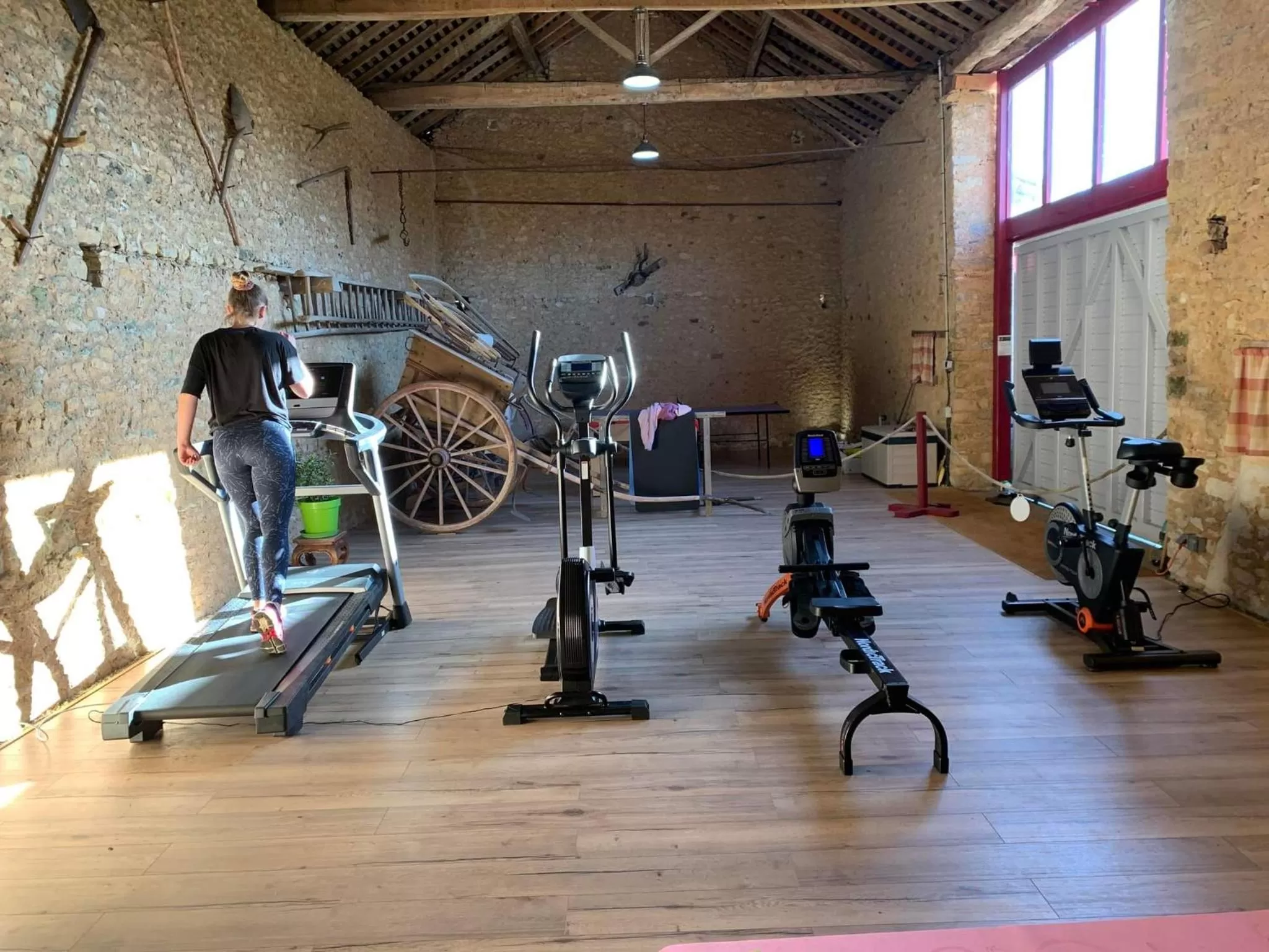 Property building, Fitness Center/Facilities in La Jariette