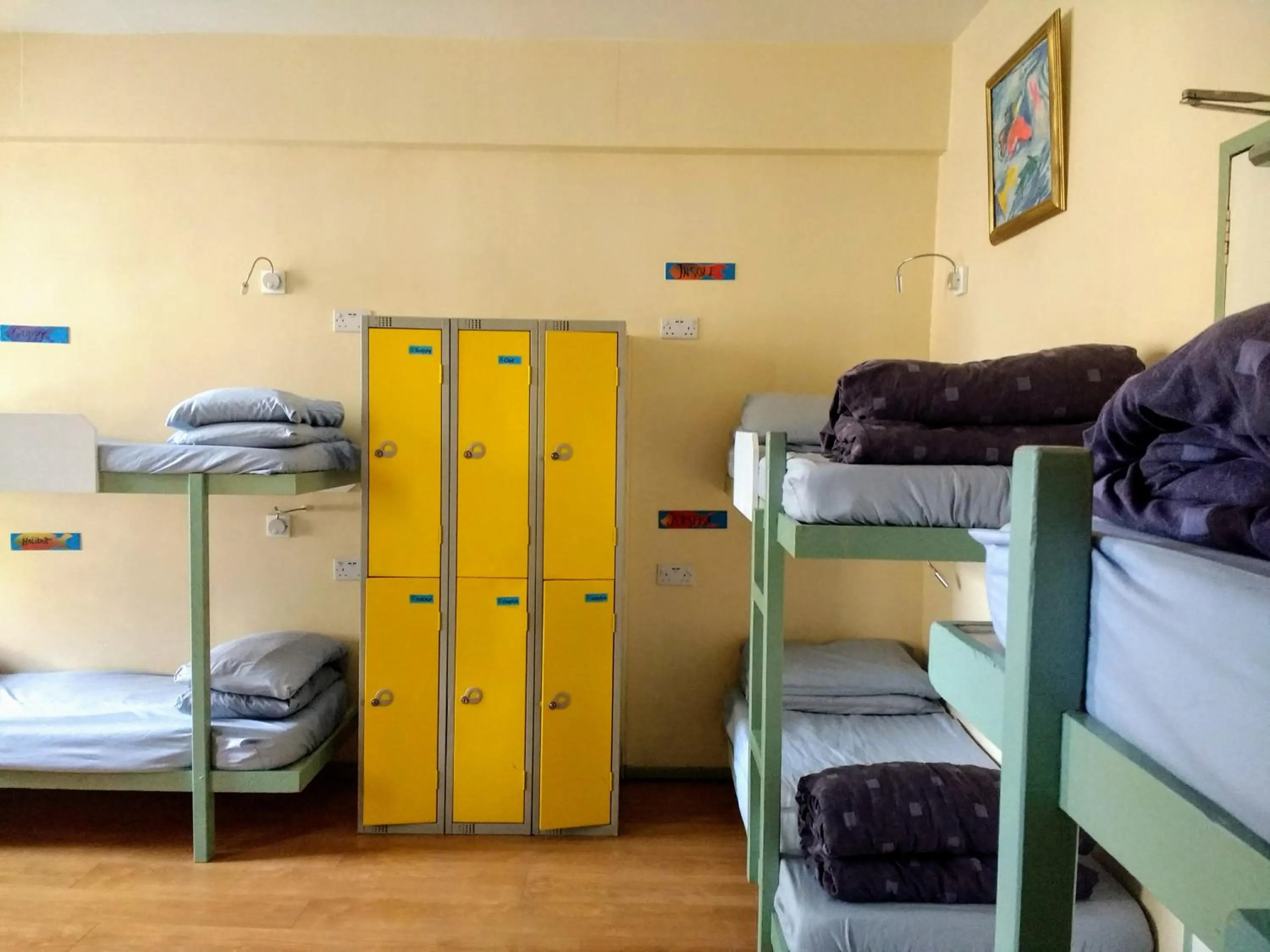 Bed in High Street Hostel - Over 18s Only, Backpackers Atmosphere