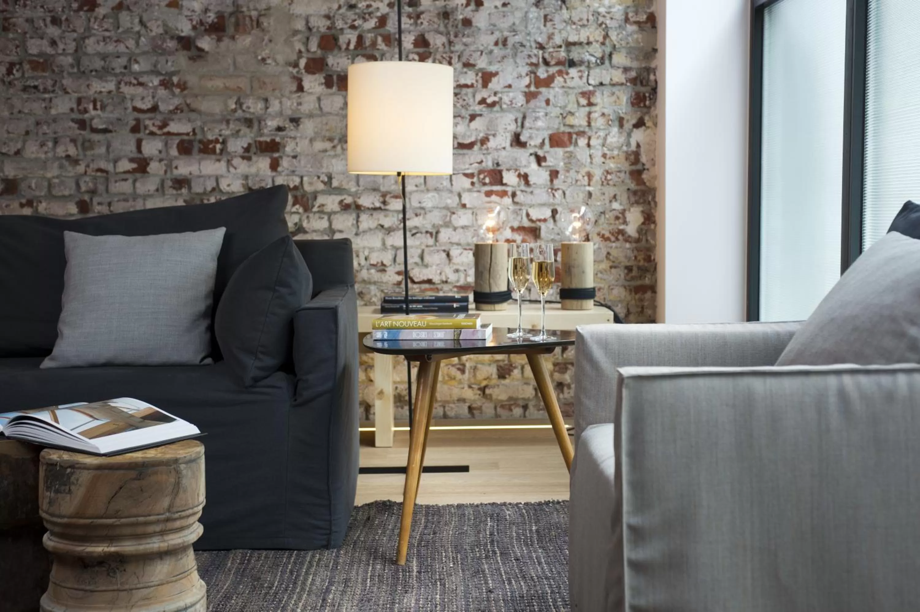 Library in 9Hotel Central