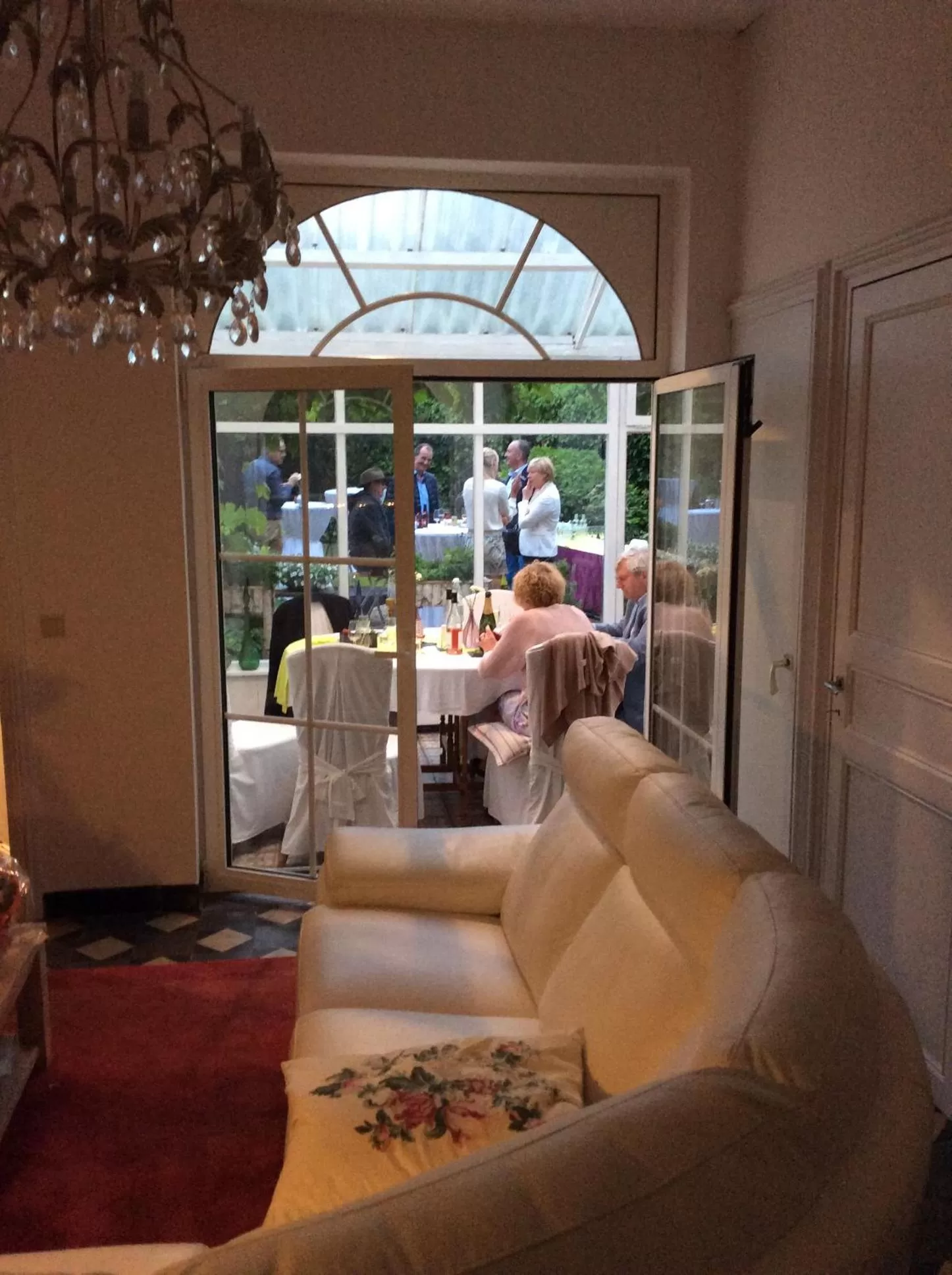 Garden view in Beaux Temps b&b