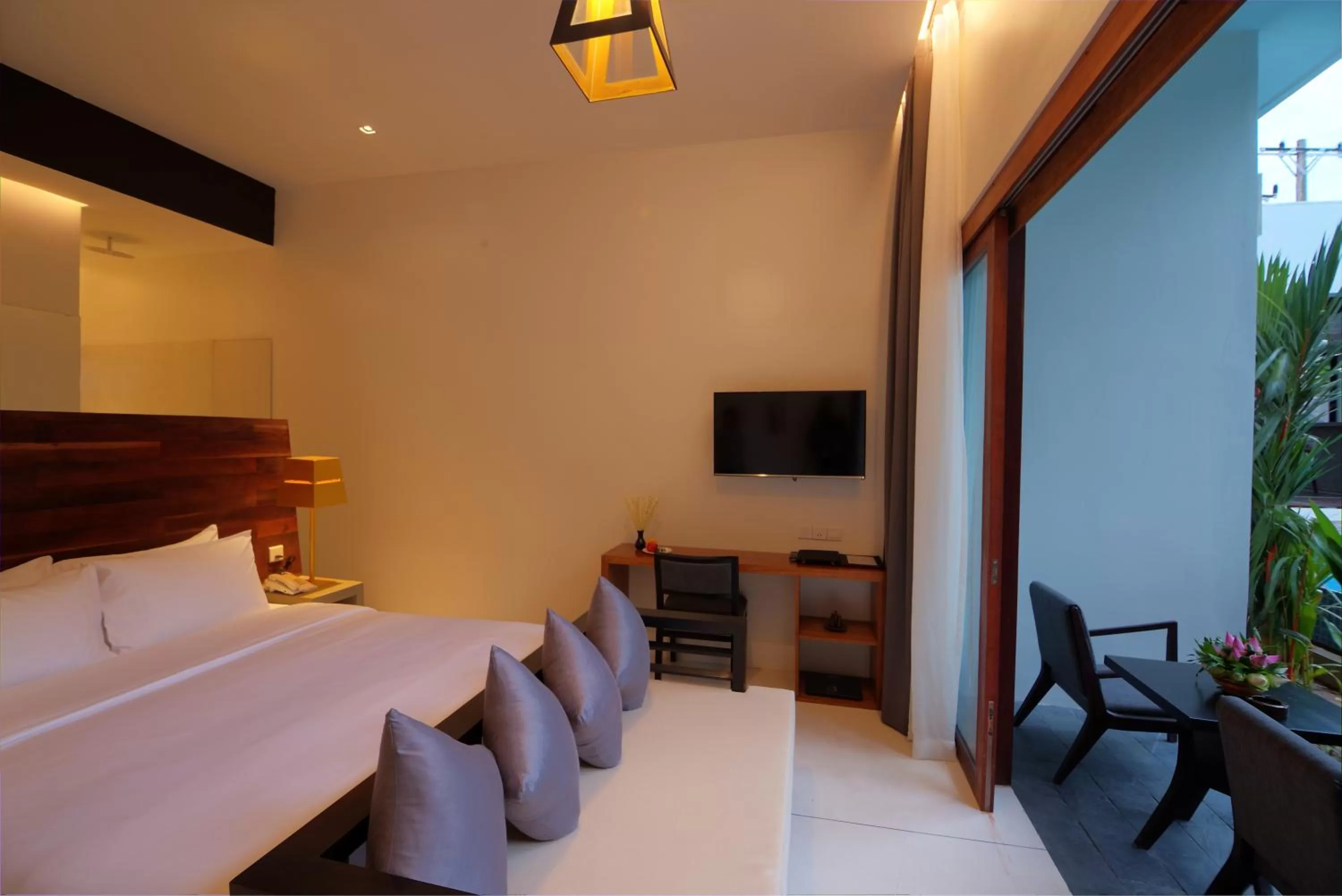 Photo of the whole room, Bed in Apsara Residence Hotel