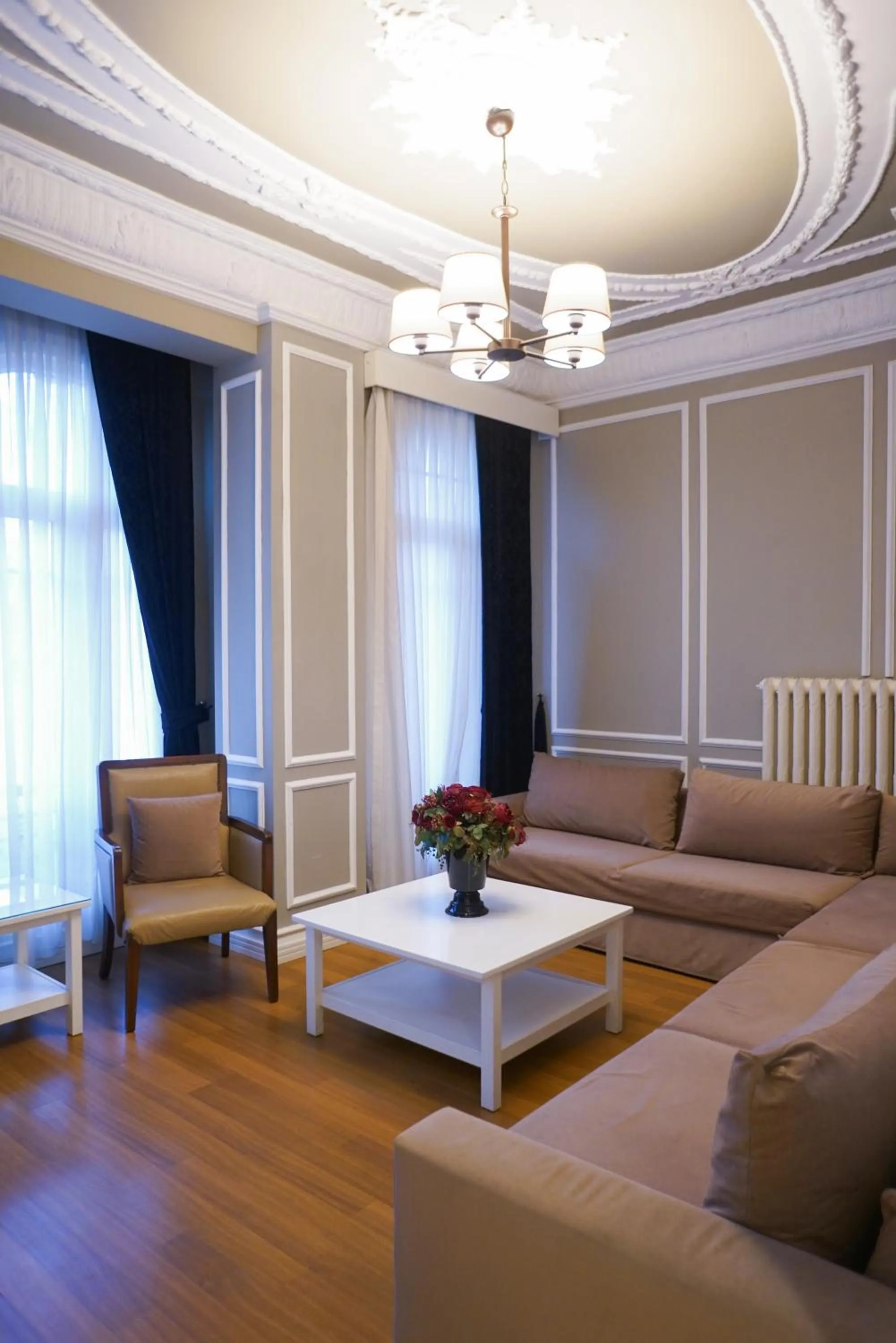 Living room in Triada Hotel Taksim - Special Category