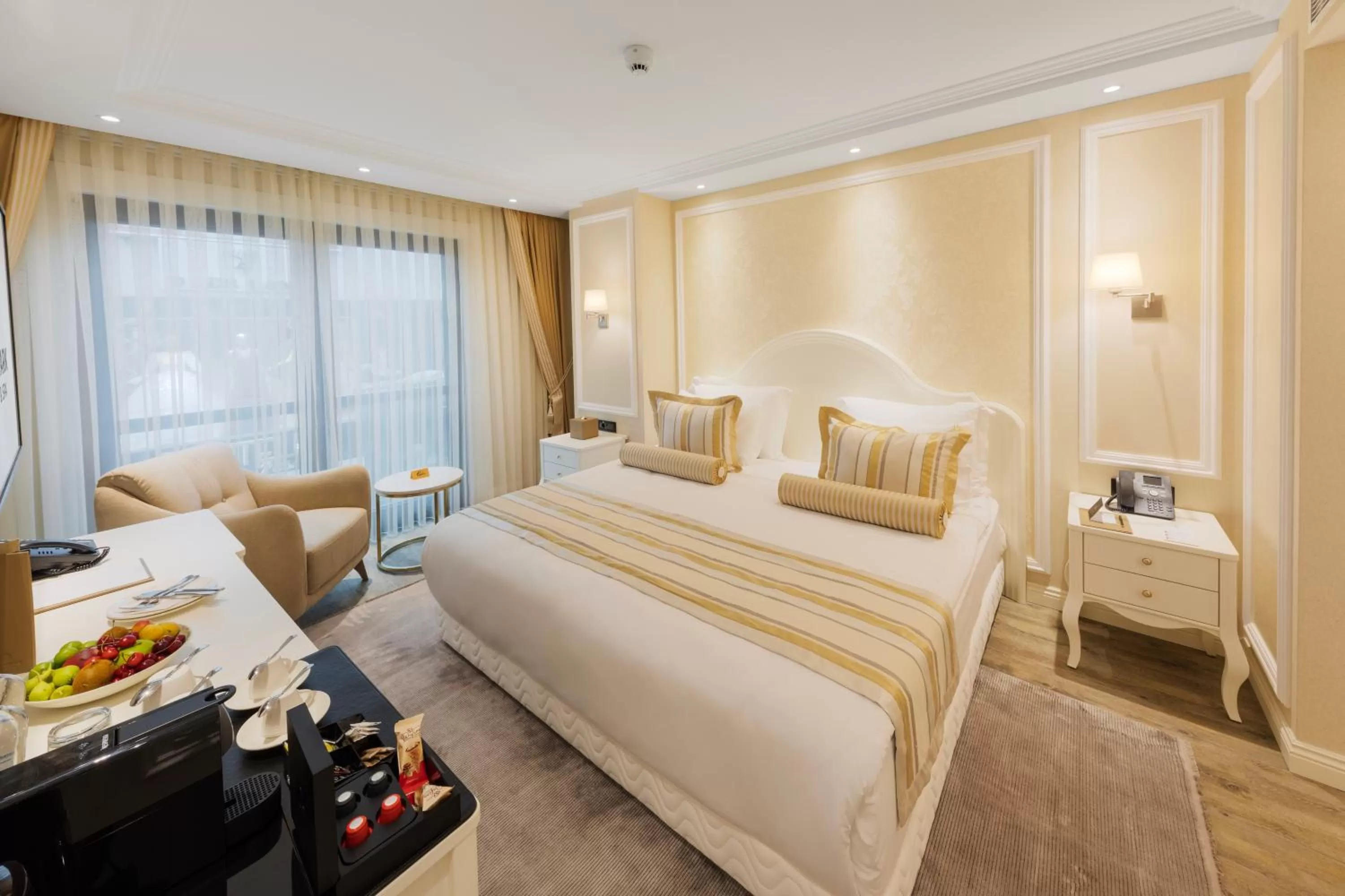 Bed in Hallmark Hotel & SPA Istanbul