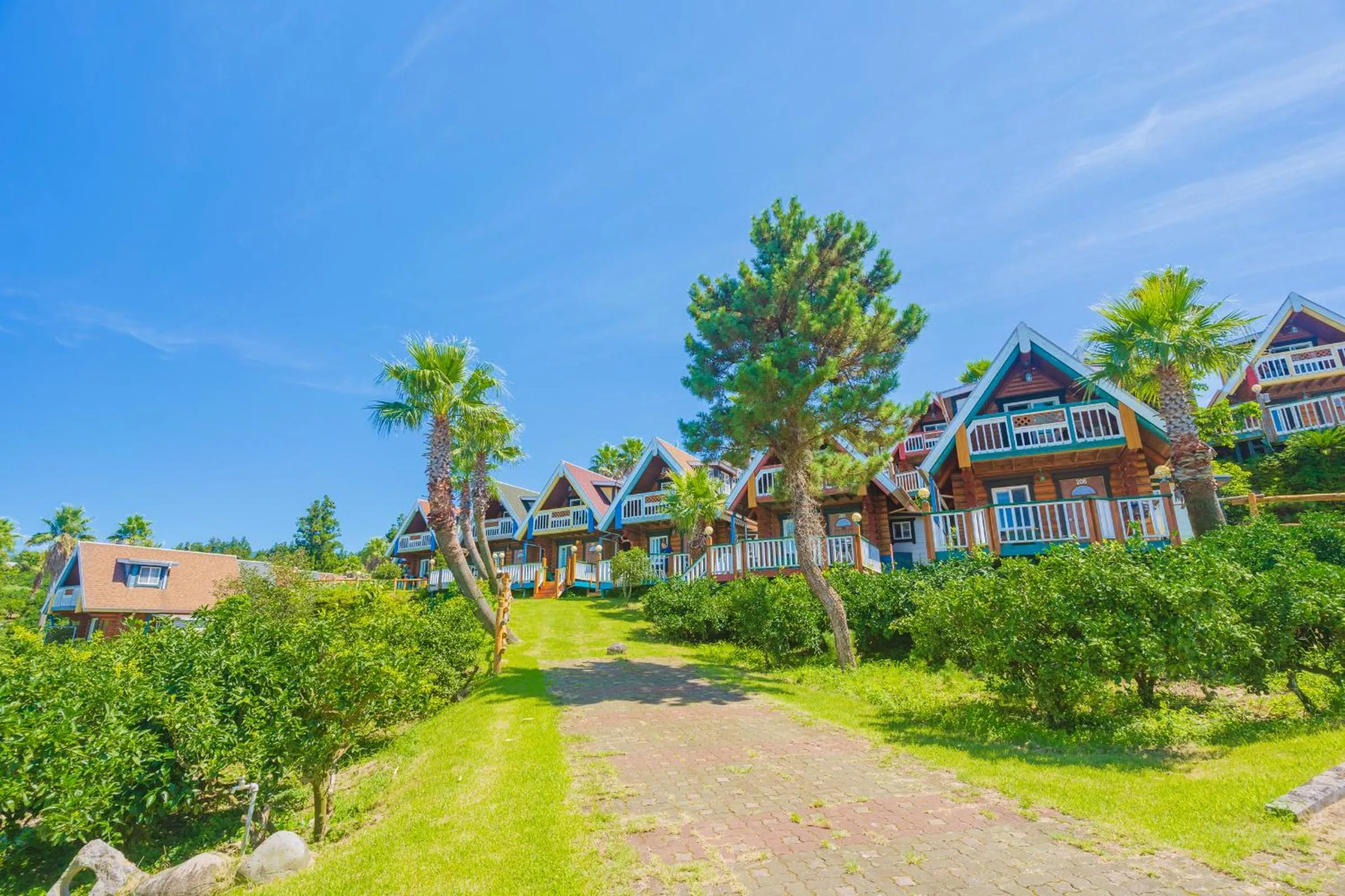 Property building in Jungmun Log Pension & Resort