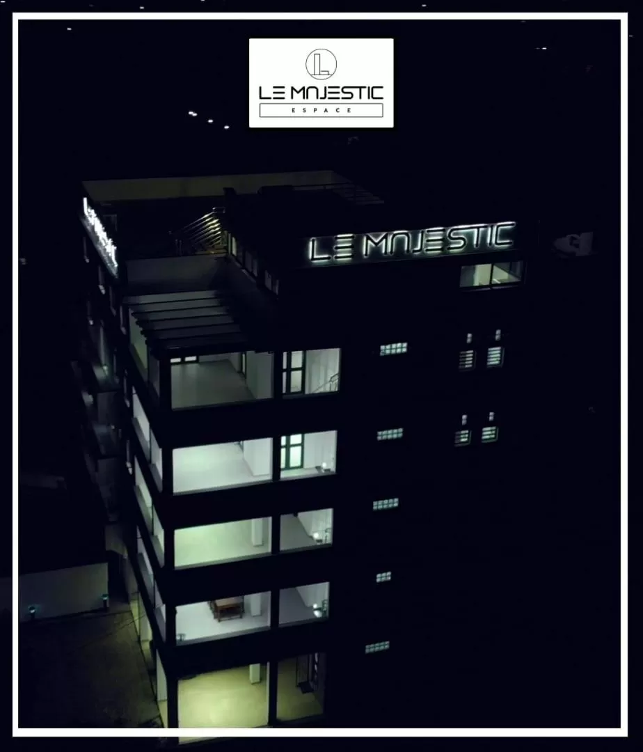 Property building in Le Majestic Toamasina Hotel