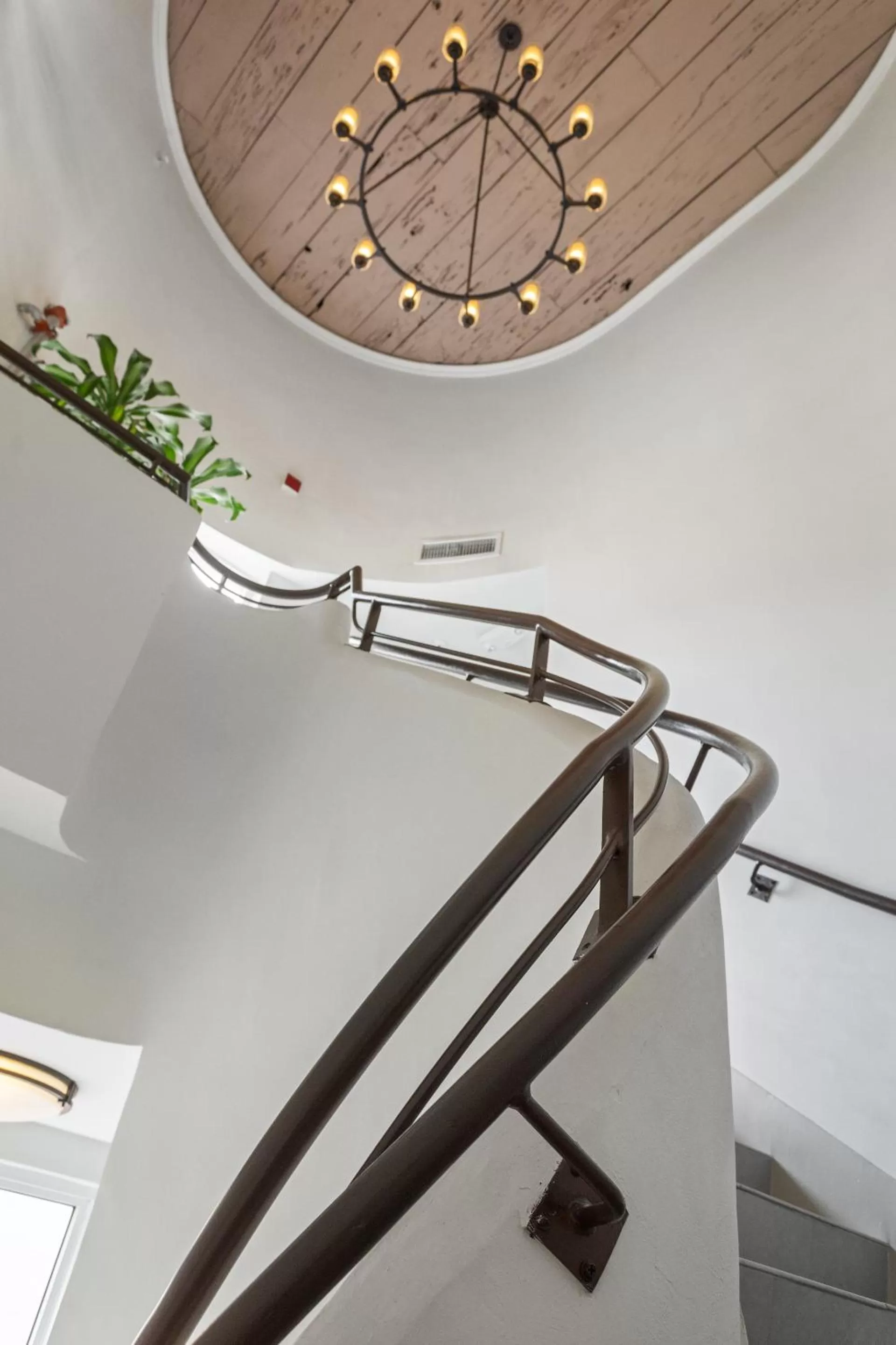 Property building in Kasa El Paseo Miami Beach