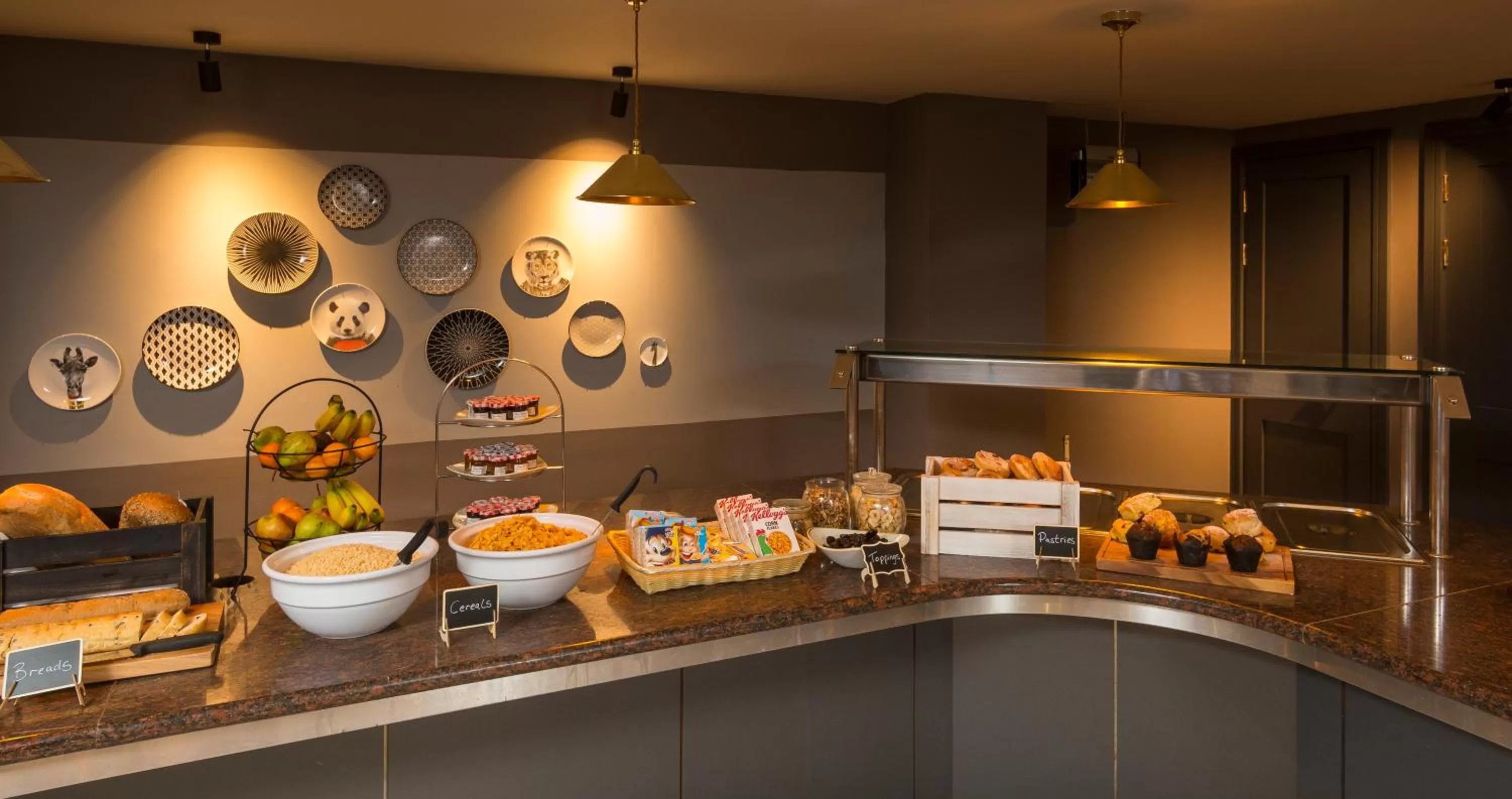 Buffet breakfast in Limerick City Hotel