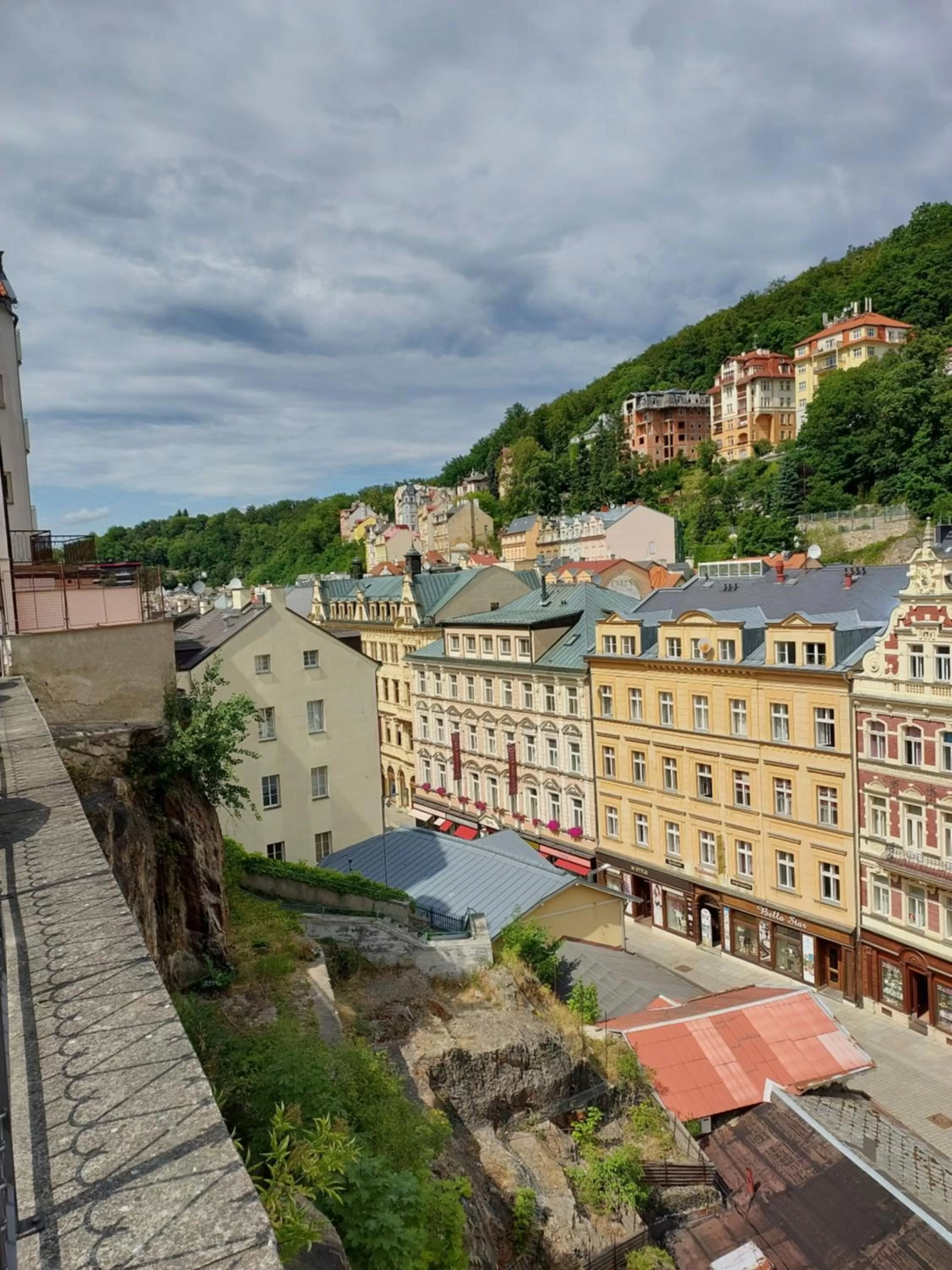 Neighbourhood, Bird's-eye View in Hotel Asila