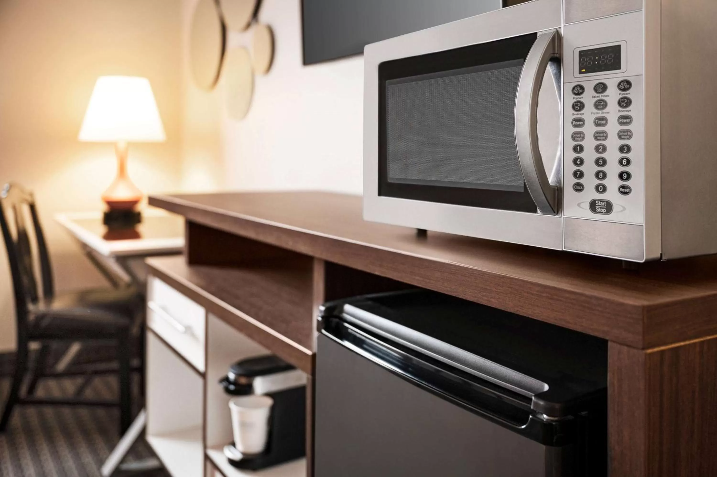 Bedroom in Howard Johnson by Wyndham Gravenhurst
