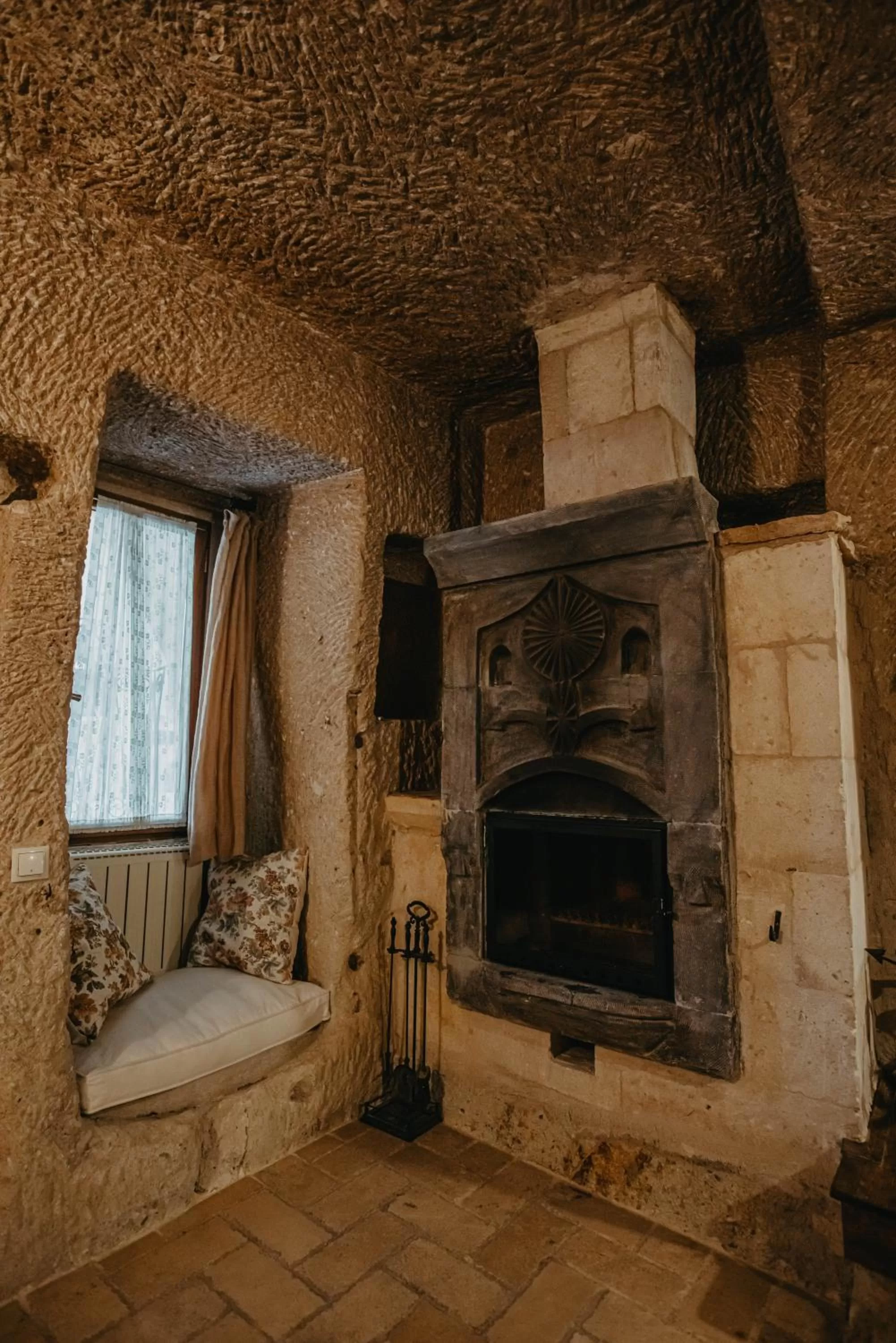 Decorative detail in Melekler Evi Cave Hotel