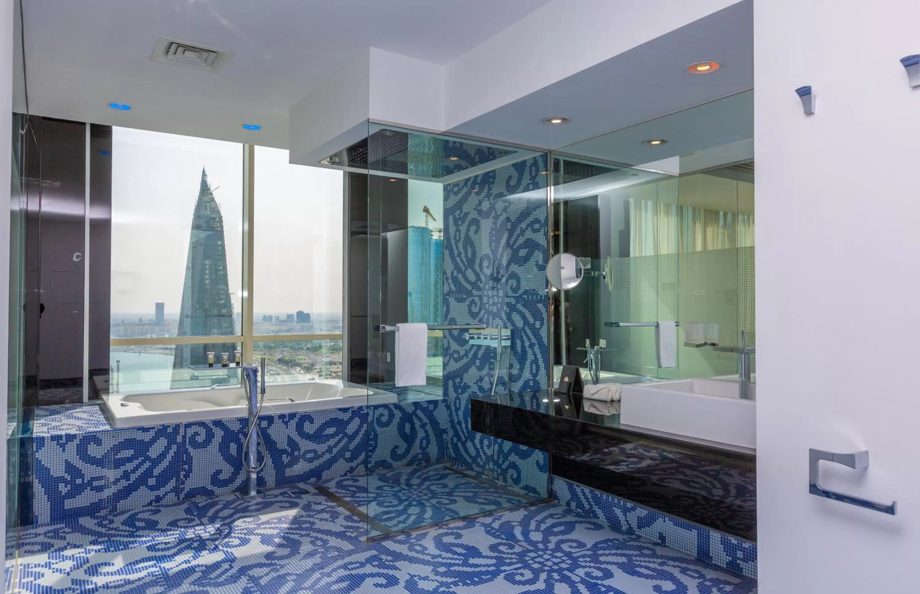 Bathroom in Ezdan Hotel West Bay