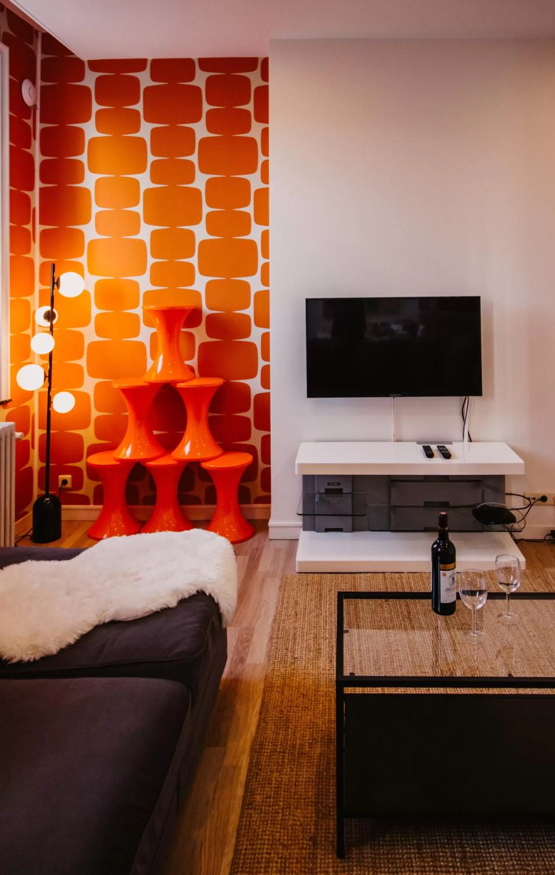 TV and multimedia in Central and Cozy in Brussels