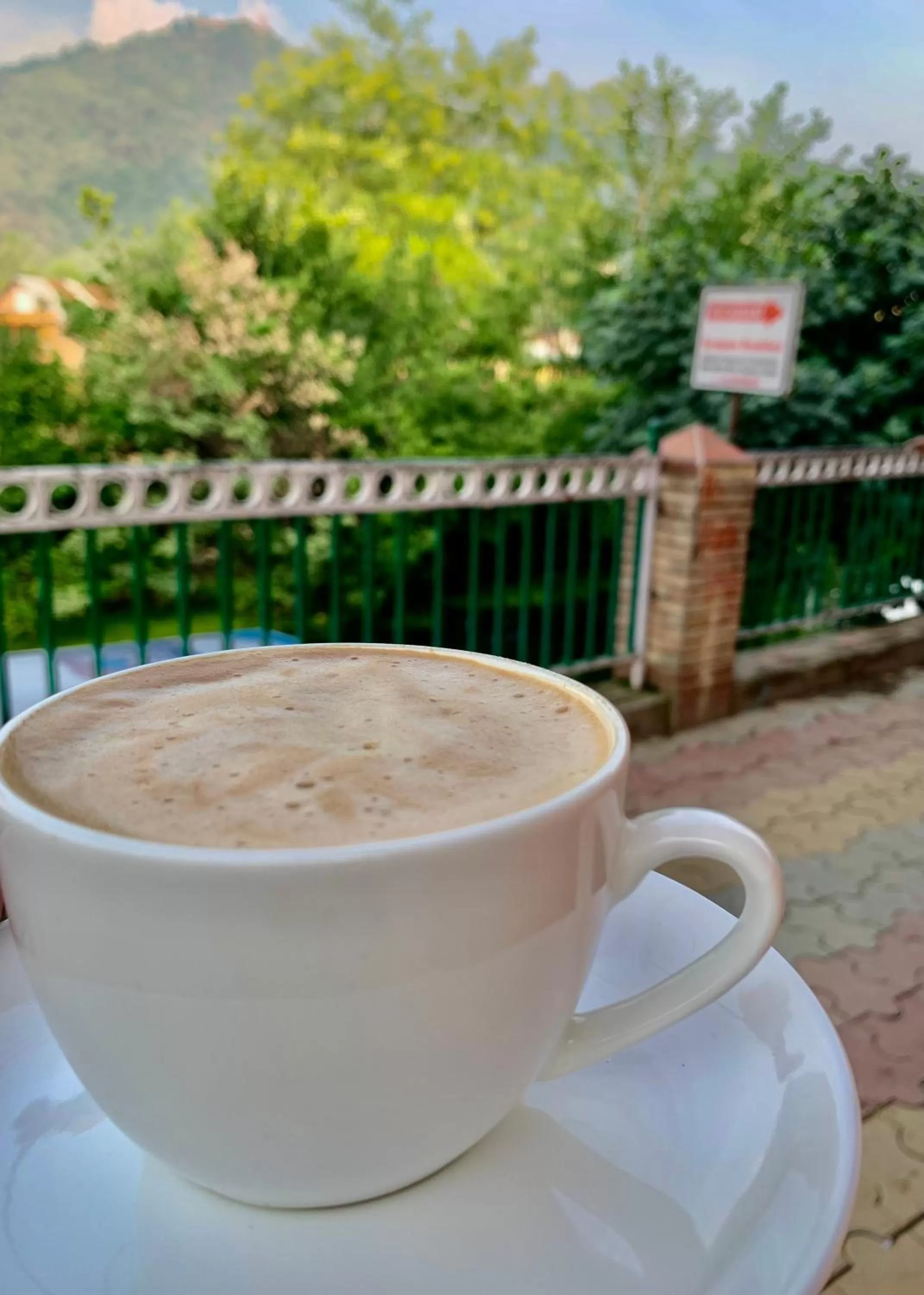 Day in Hotel Crescent