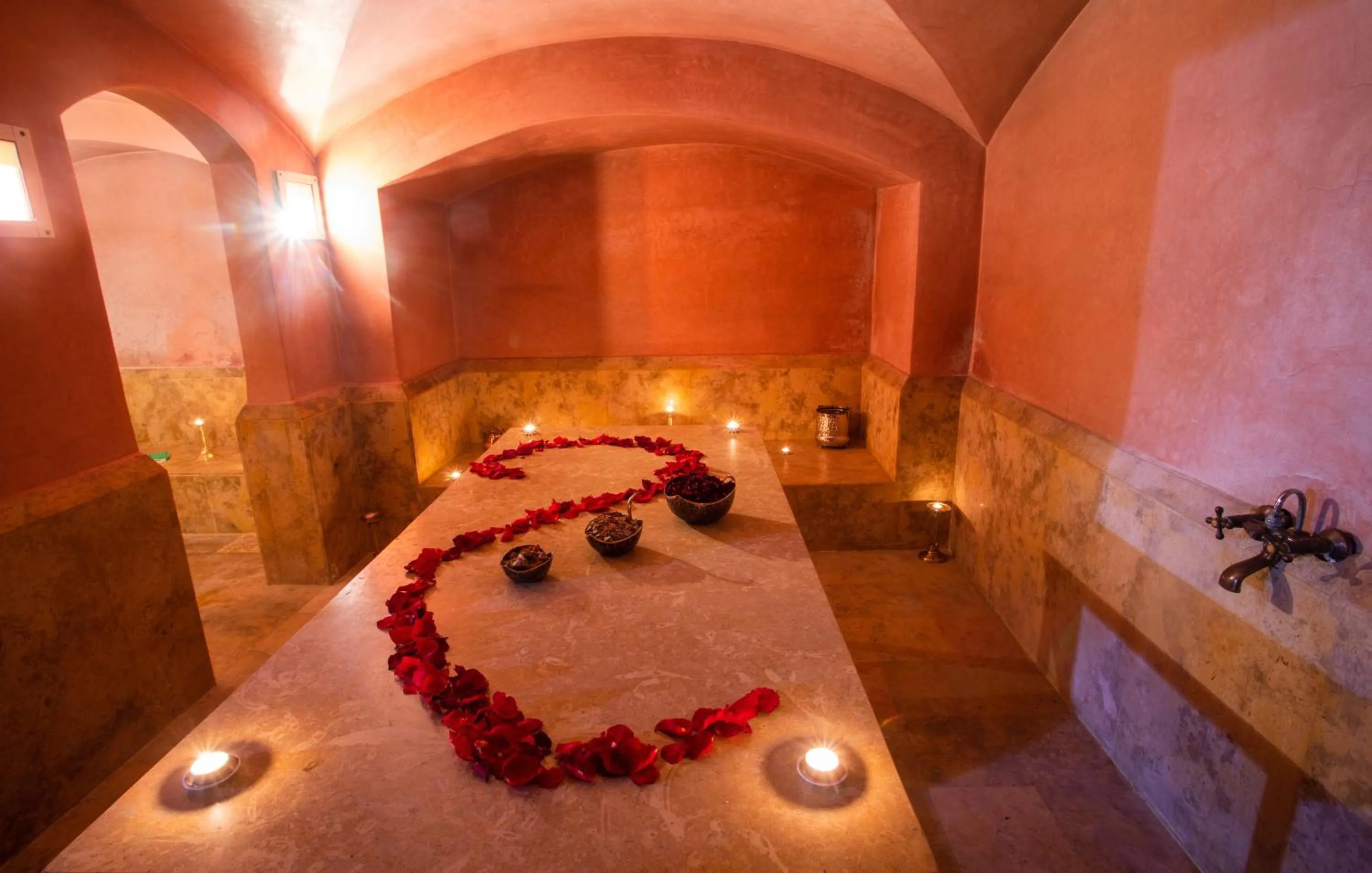 Steam room in Hotel Meriem Marrakech
