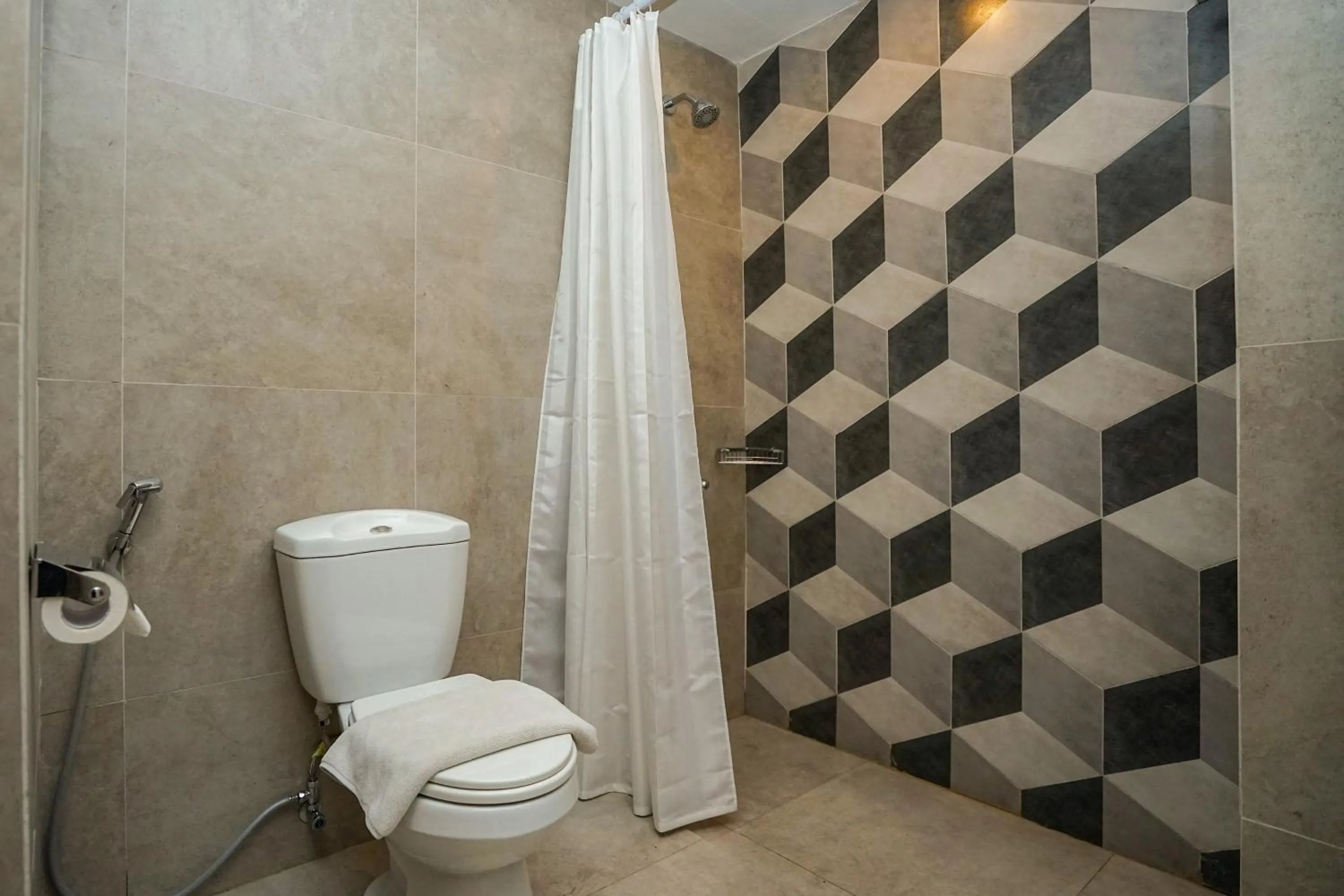 Radja Art and Boutique Hotel Simpang Lima