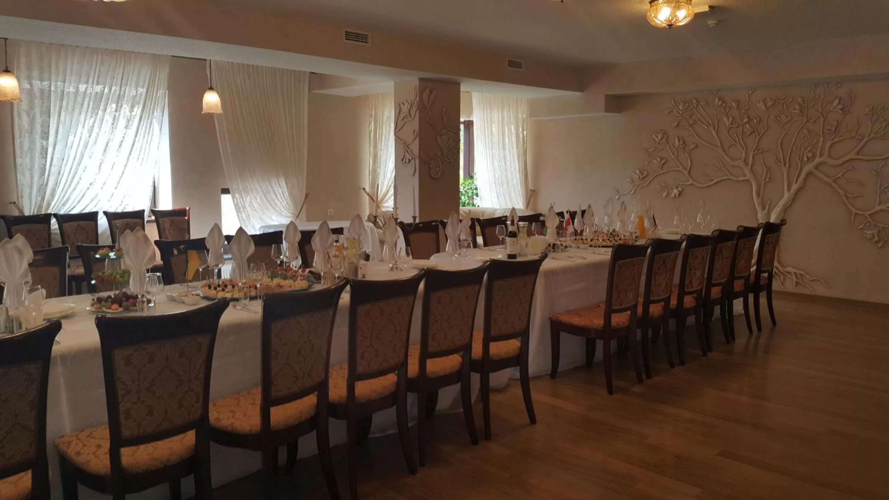 Banquet/Function facilities in Gilija