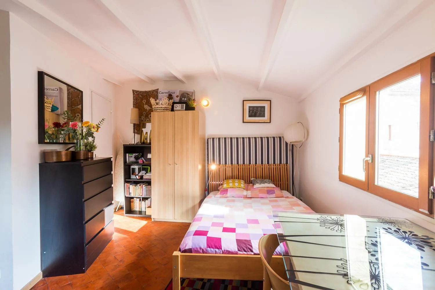 bunk bed, Dining Area in Precheurs Studios