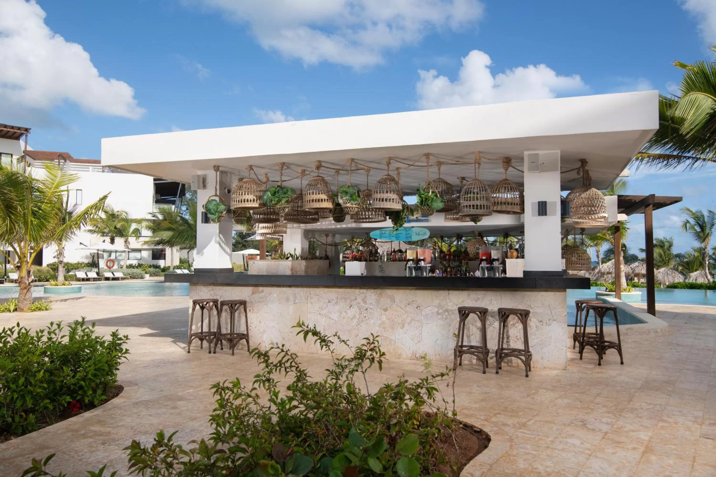 Alcoholic drinks in Dreams Macao Beach Punta Cana - All Inclusive