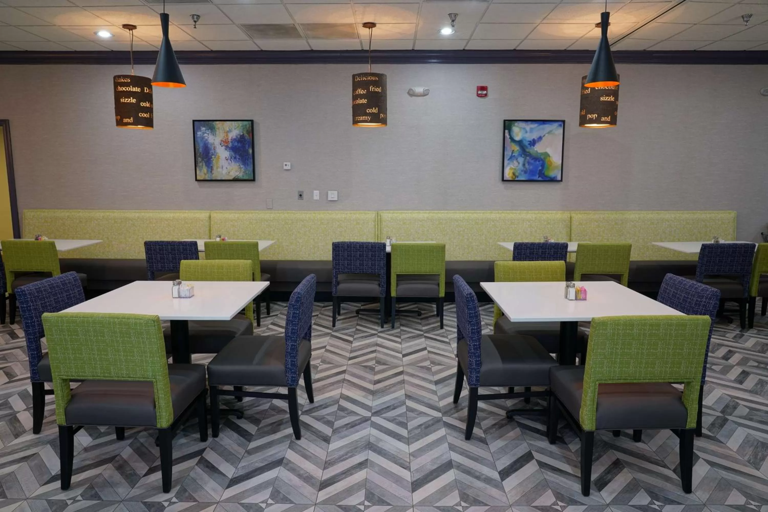 Restaurant/places to eat in Best Western Plus Morristown Conference Center