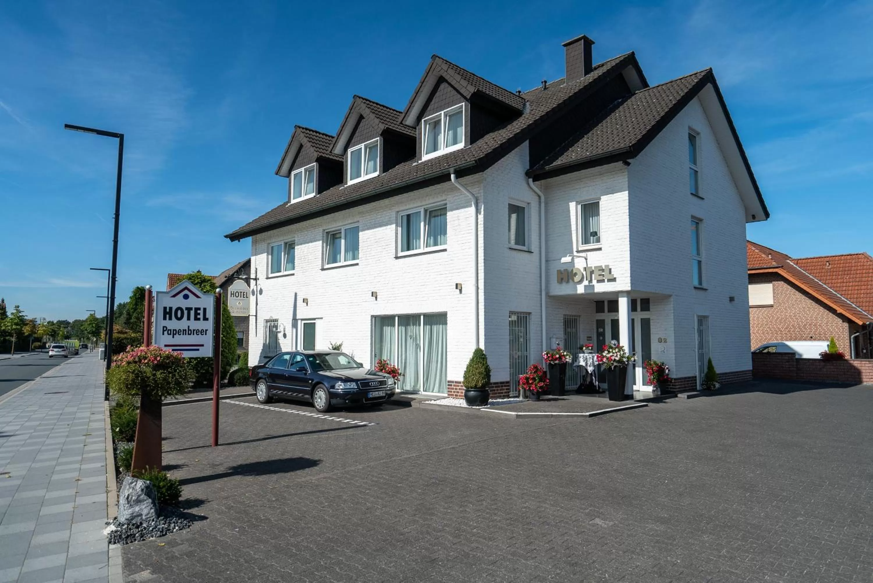 Property building in Hotel Papenbreer