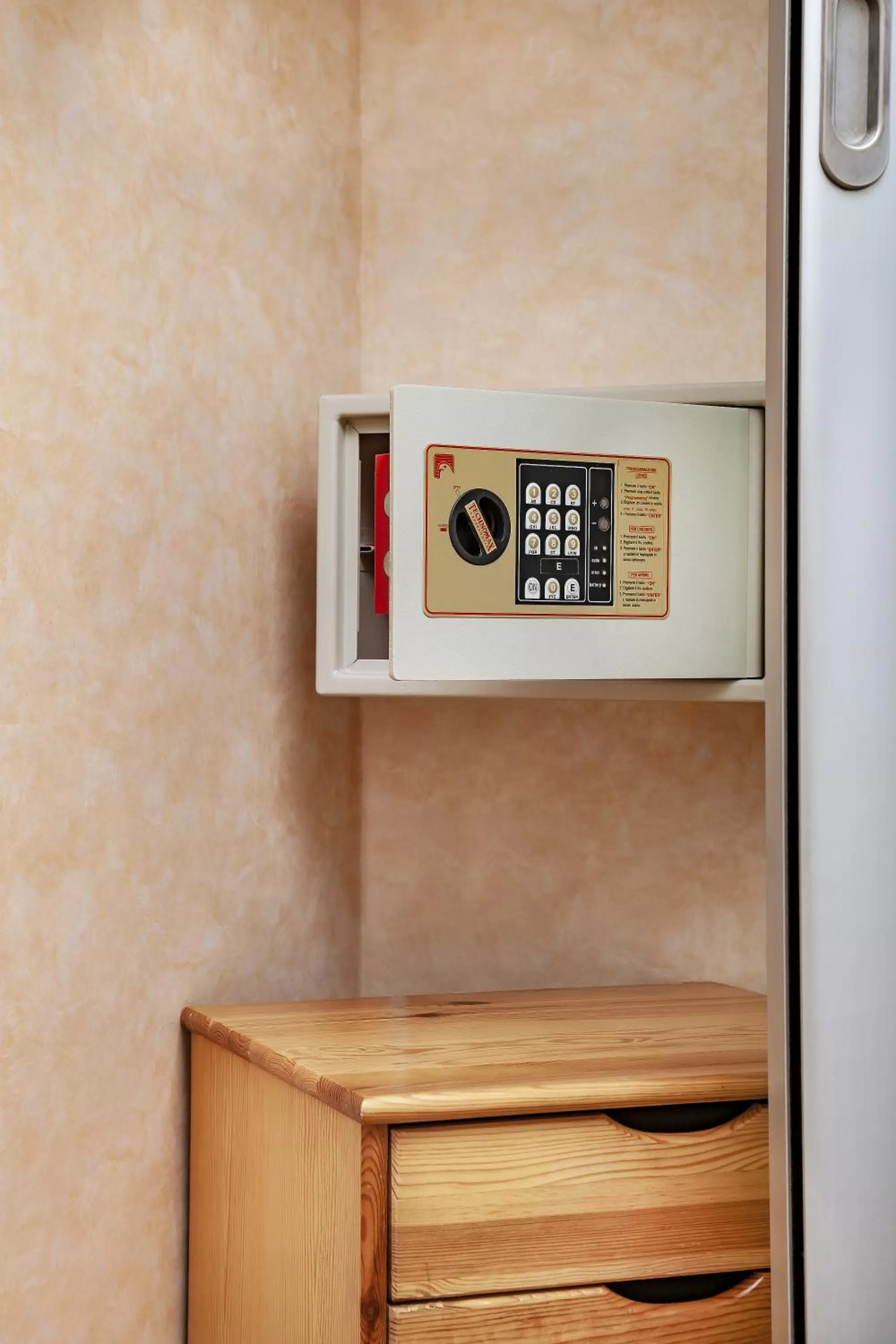 safe in Ariminum Hotel