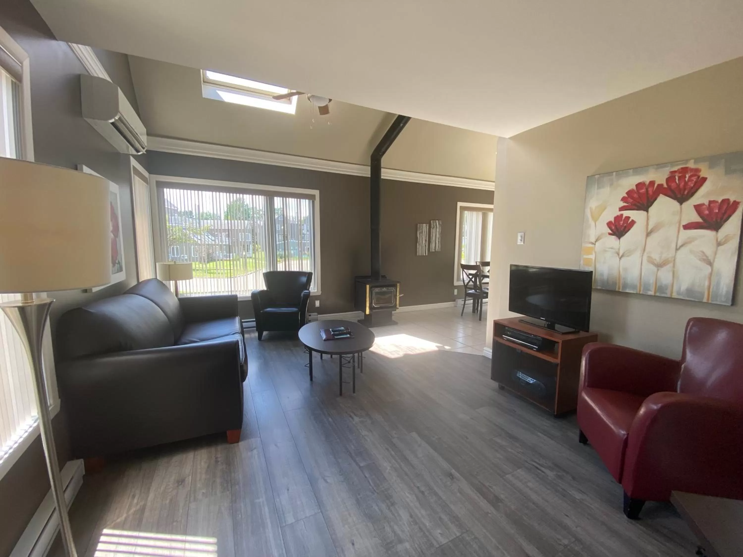 TV and multimedia, Seating Area in Condos Vacances MSA HOTEL