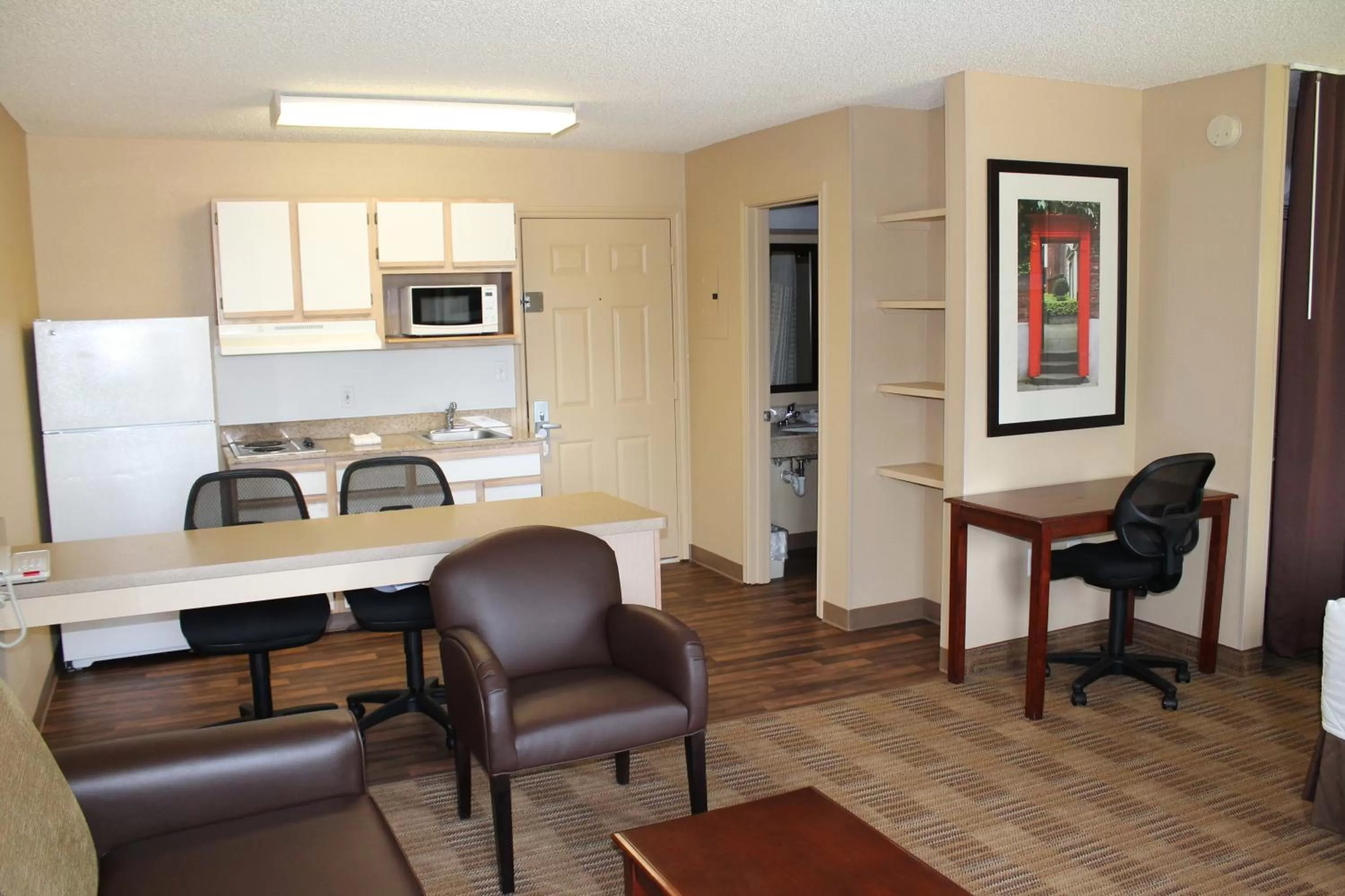 Bathroom in Extended Stay America Suites - Houston - Katy Freeway - Energy Corridor