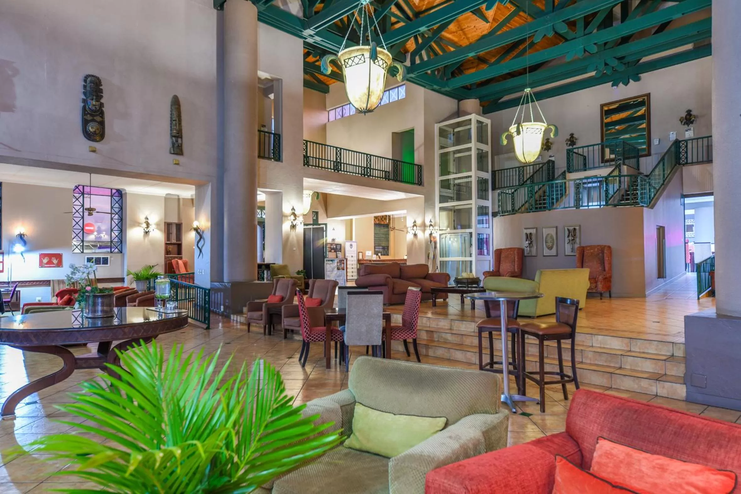 Lounge or bar in Mercure Hotel Nelspruit