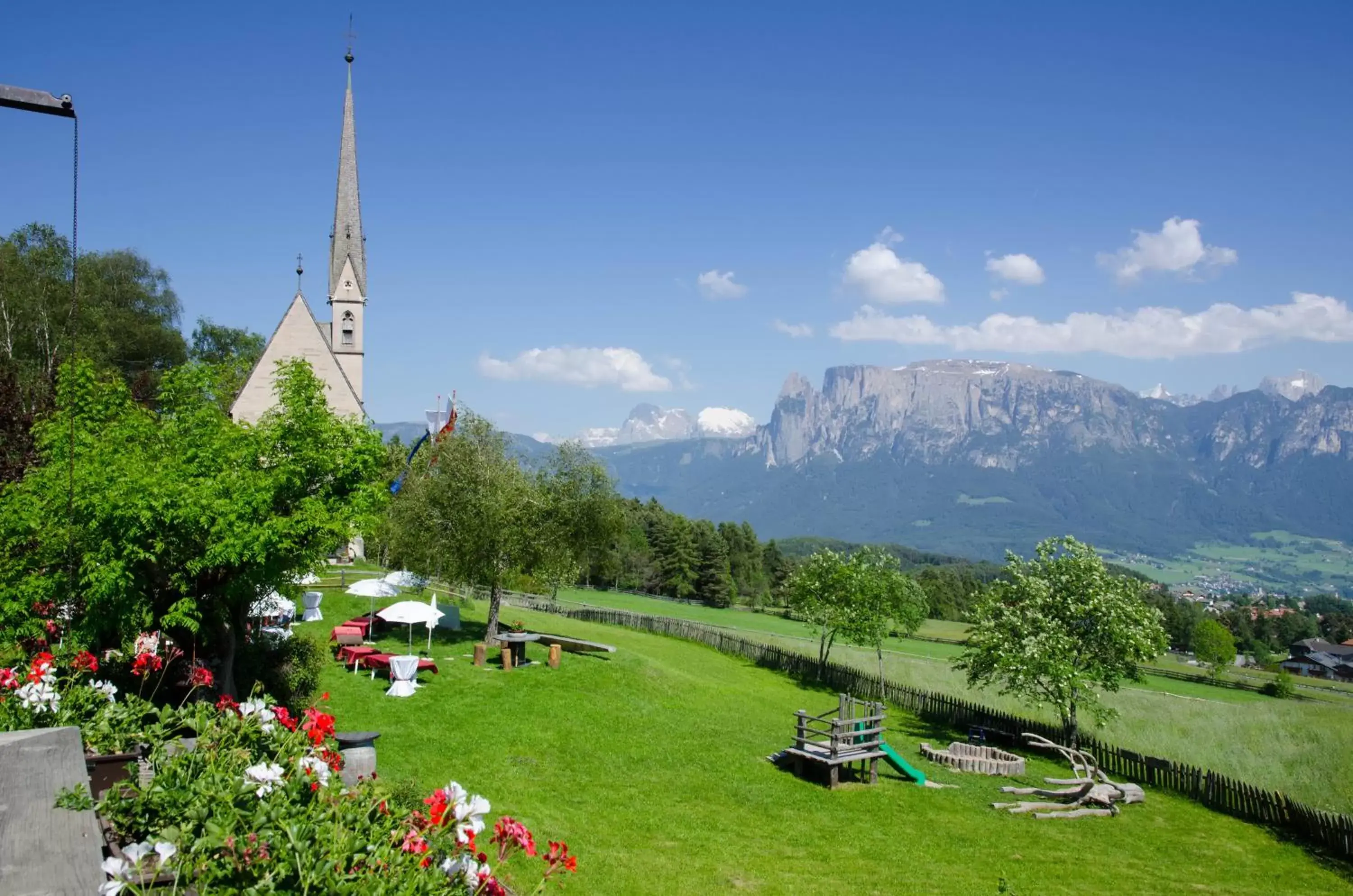 Junior Suite with Balcony in Hotel Ansitz Kematen ***S Junior Suite with Balcony in Hotel Ansitz Kematen ***S