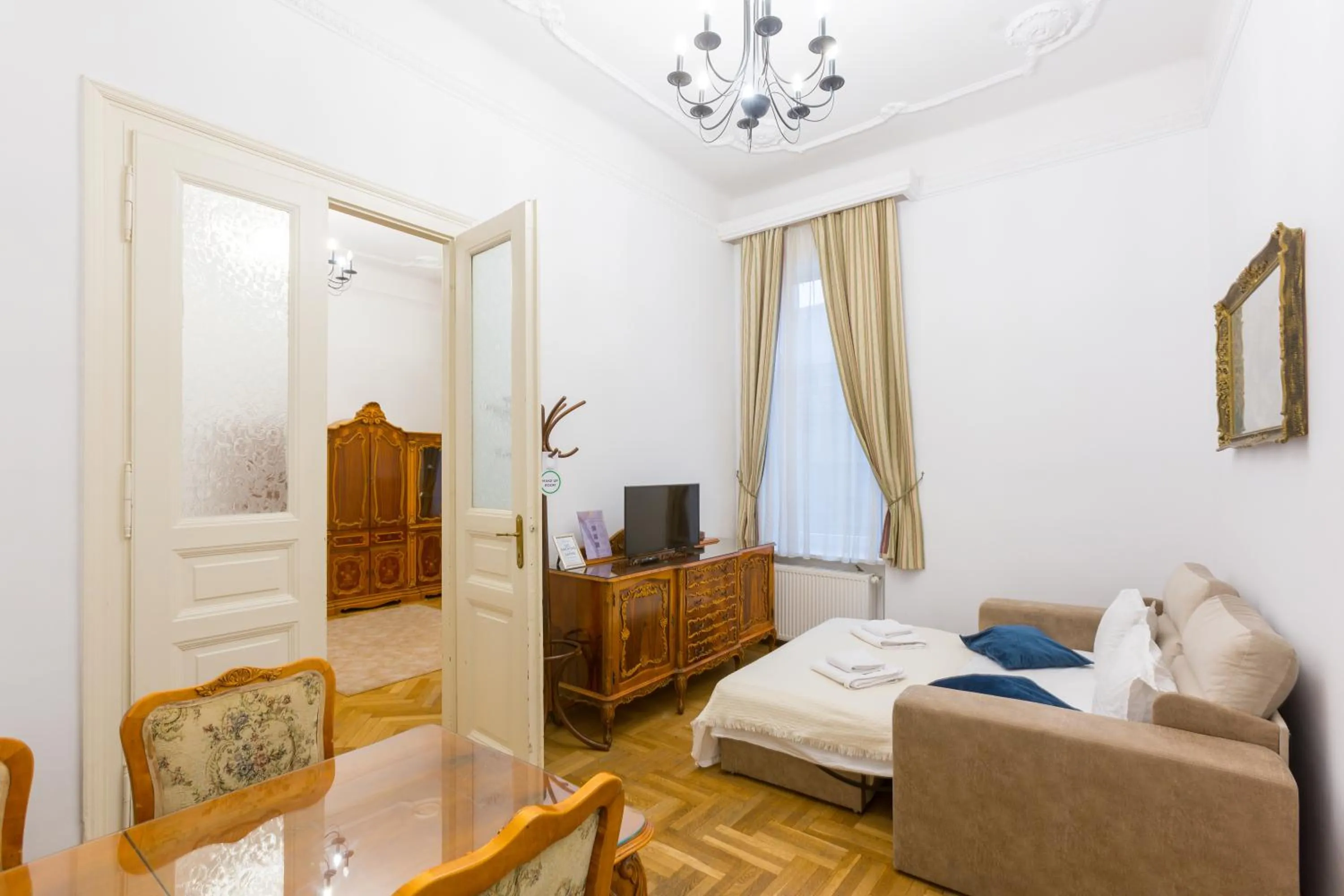 TV and multimedia, Bed in Residence Central Annapolis