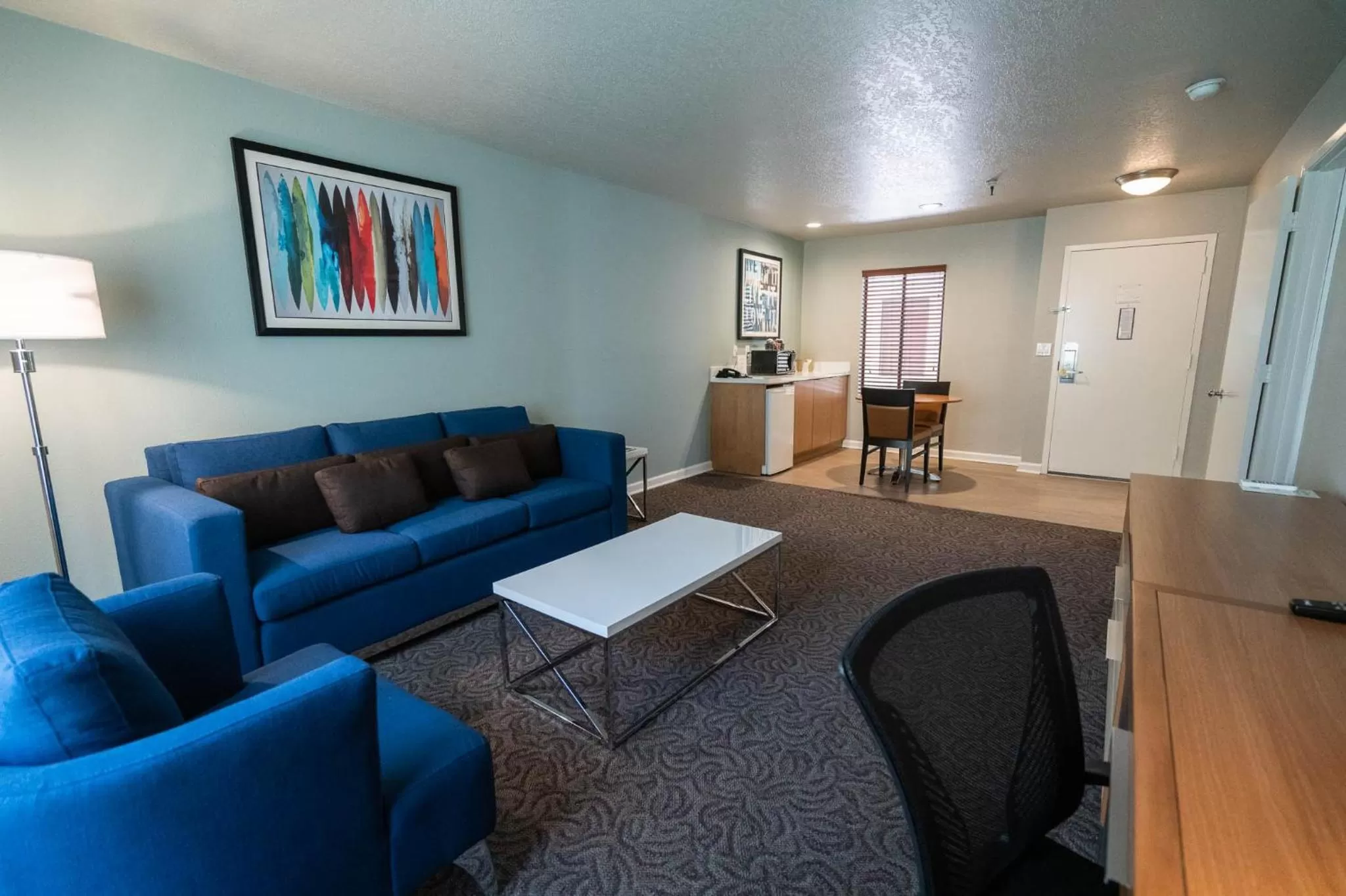 Living room in Alexis Park All Suite Resort