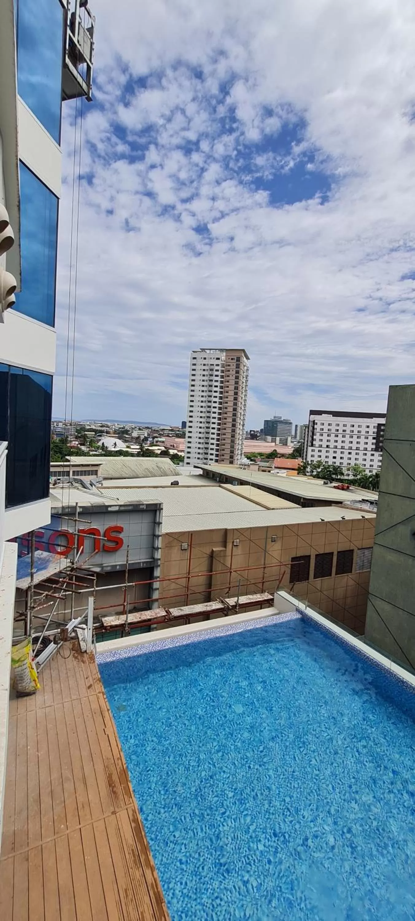 Swimming pool in Inspiria Condo Units beside Abreeza Mall Davao