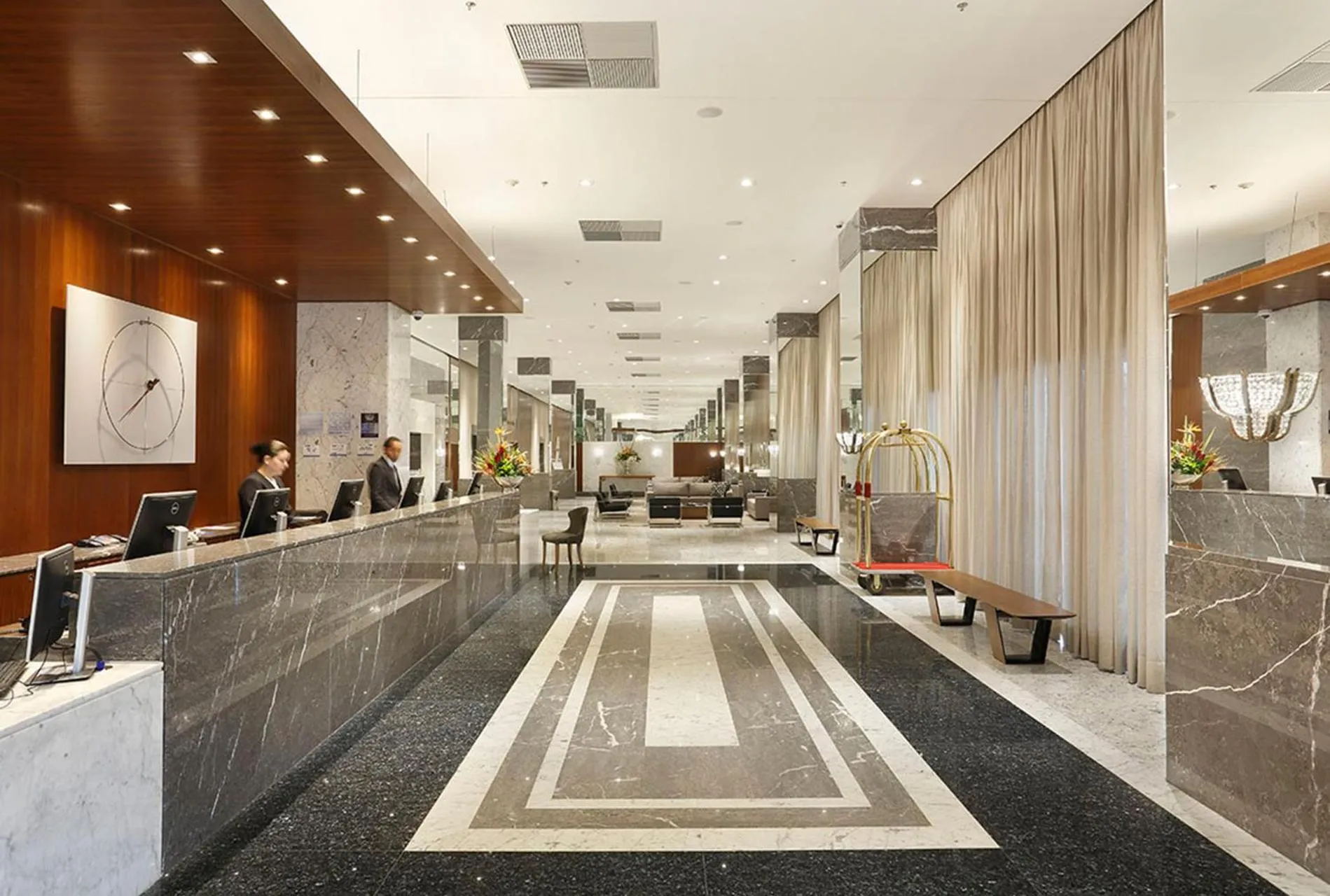 Lobby or reception in Windsor Oceanico Hotel