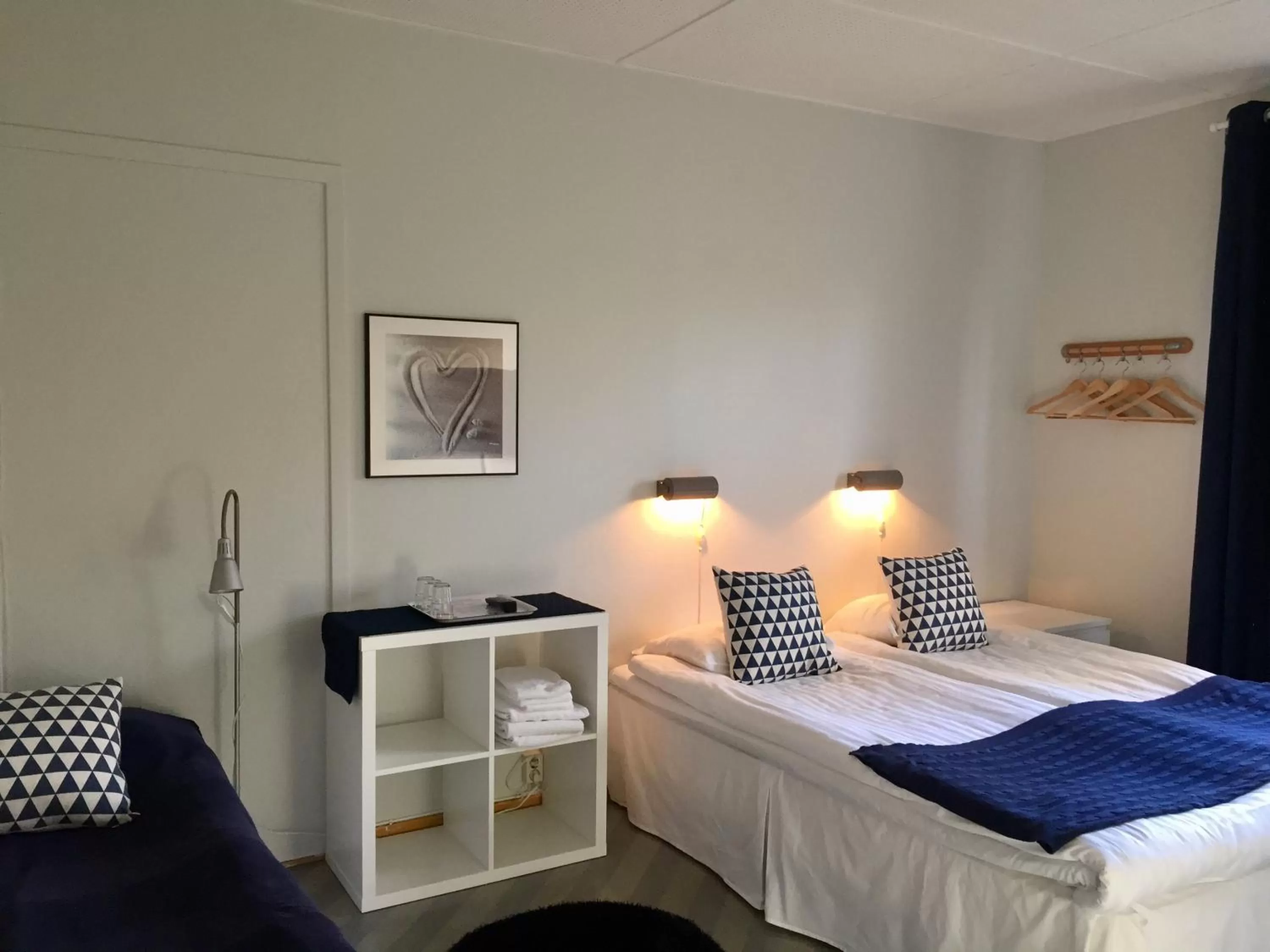 Photo of the whole room, Bed in Aurora Bed & Breakfast