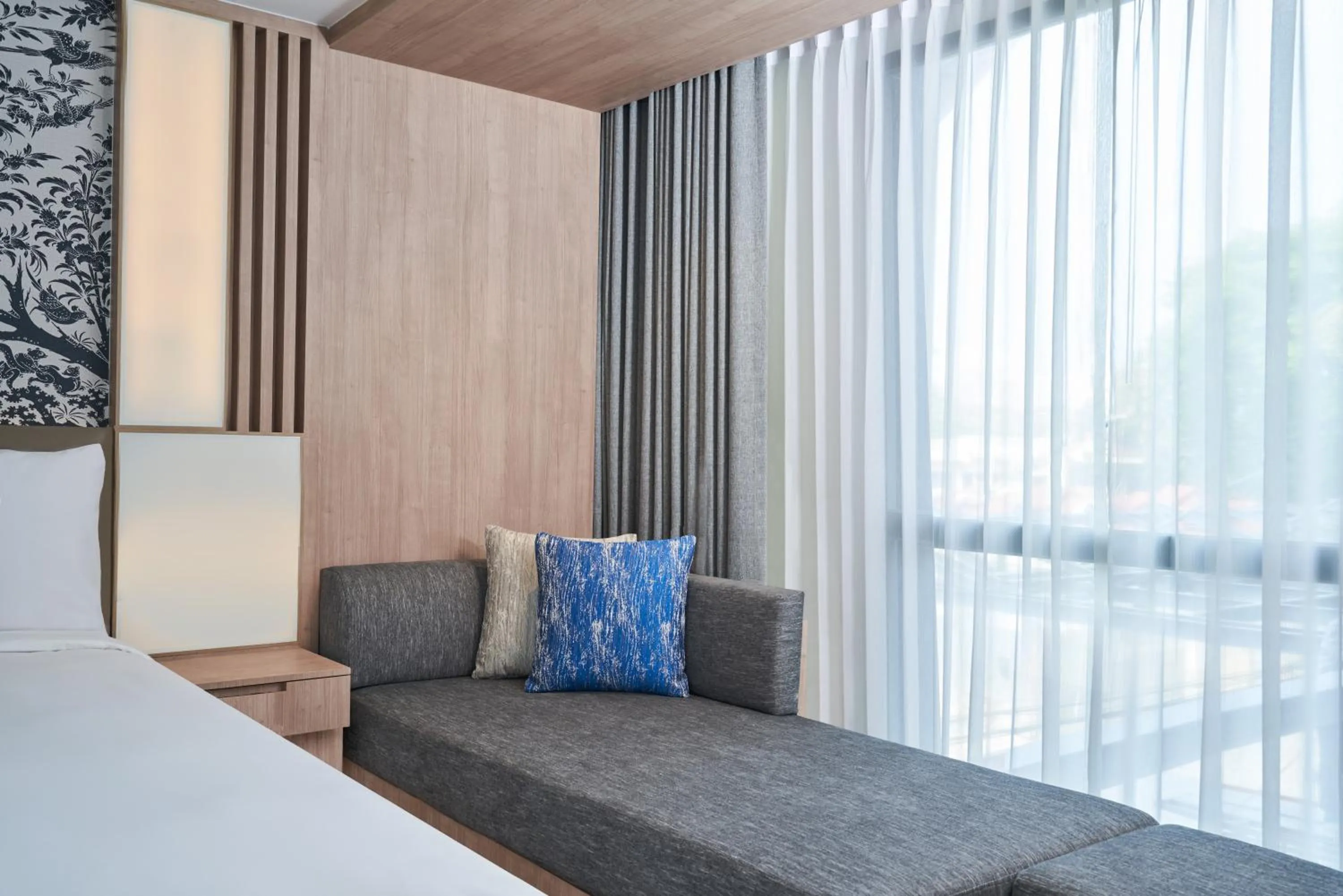 Bedroom, Bed in Courtyard by Marriott North Pattaya