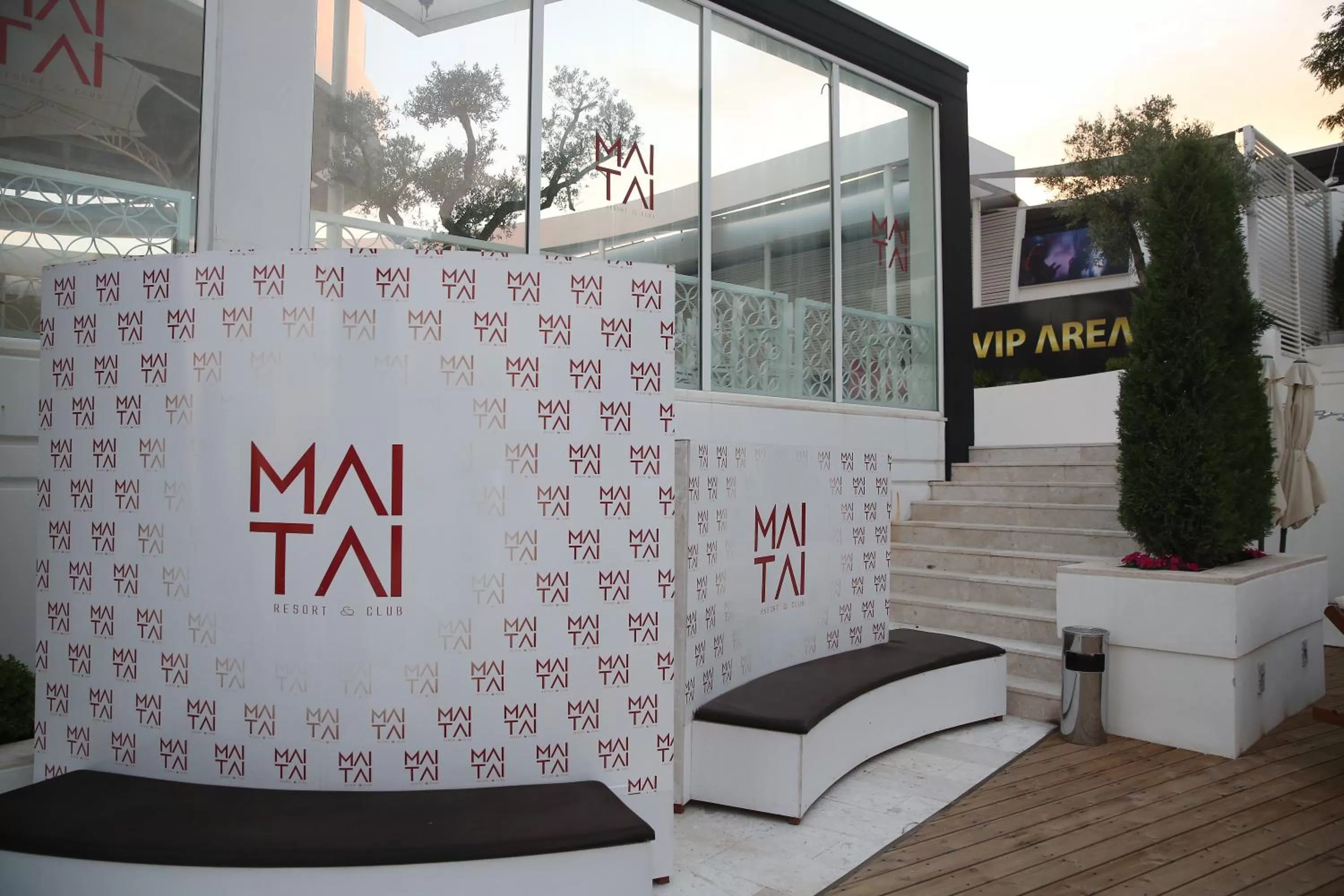 Day in Mai Tai Resort