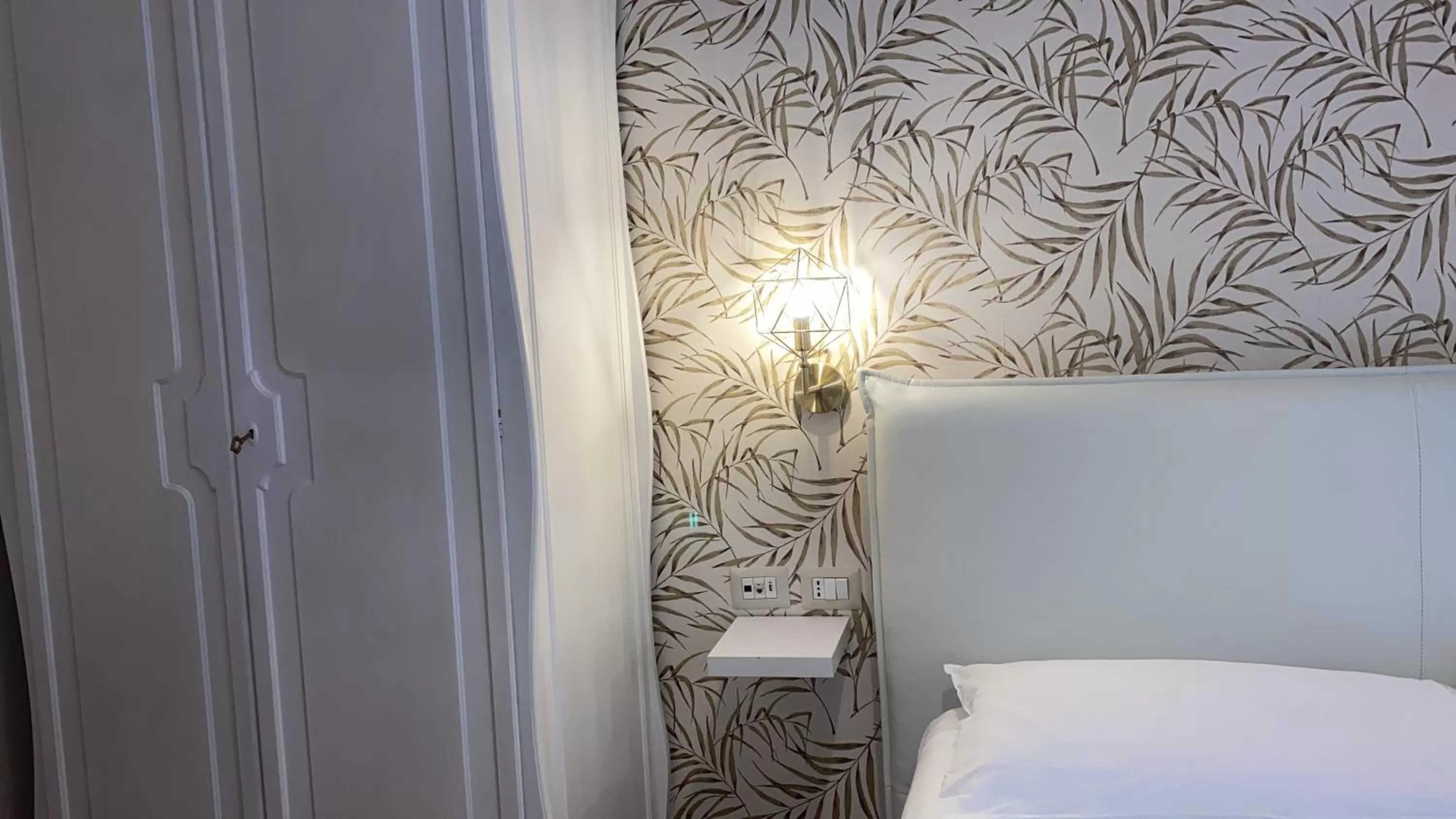 Bed in B&B Partenopeo